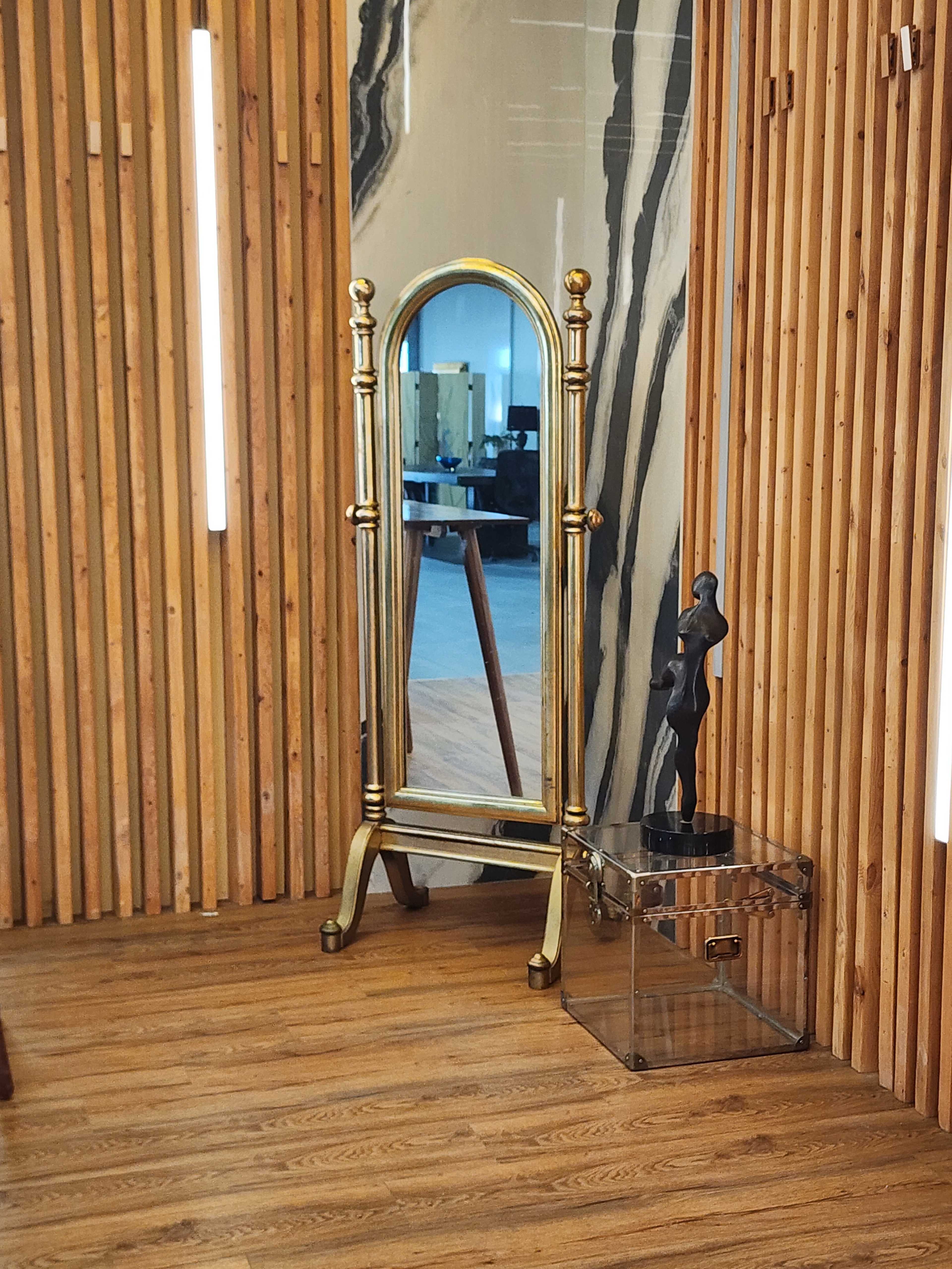 Photo, Video and Podcast Media Production Space Image in Dixie, Mississauga, ON