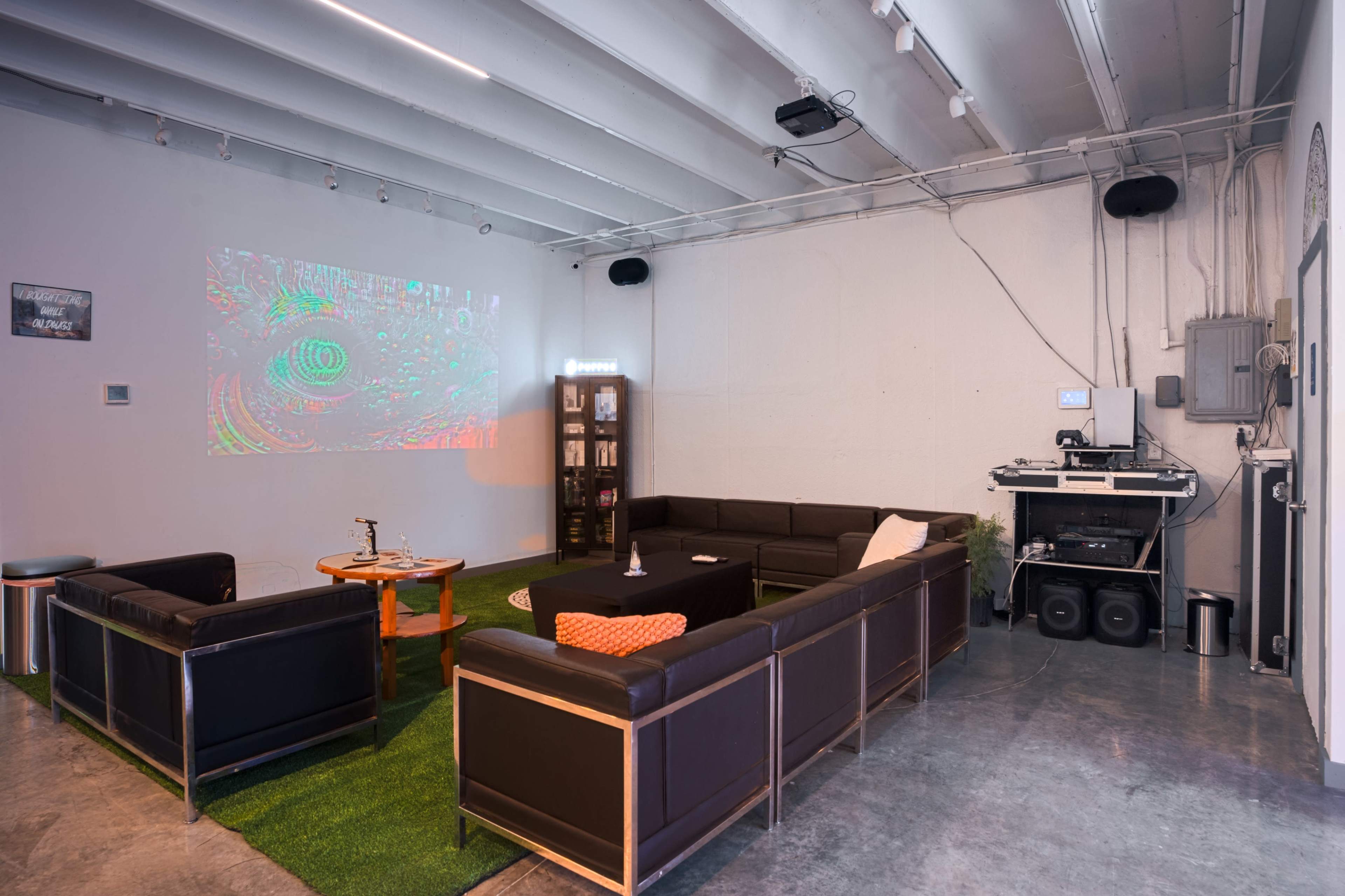 Commercial office and creative space Image in Allapattah, Miami, FL