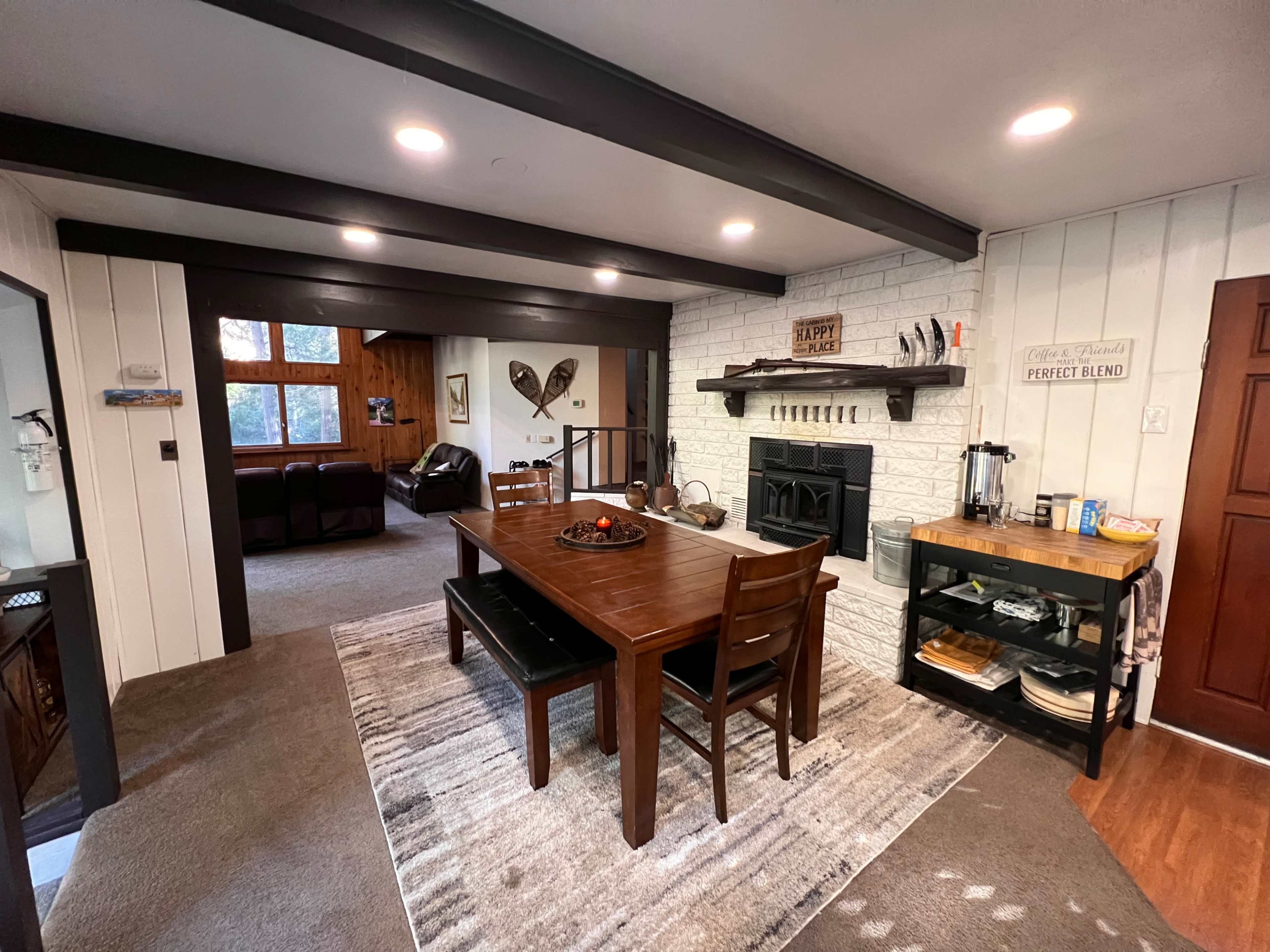 Beautiful and quaint Cabin in the Woods with a Running Creek Image in Crestline, Crestline, CA