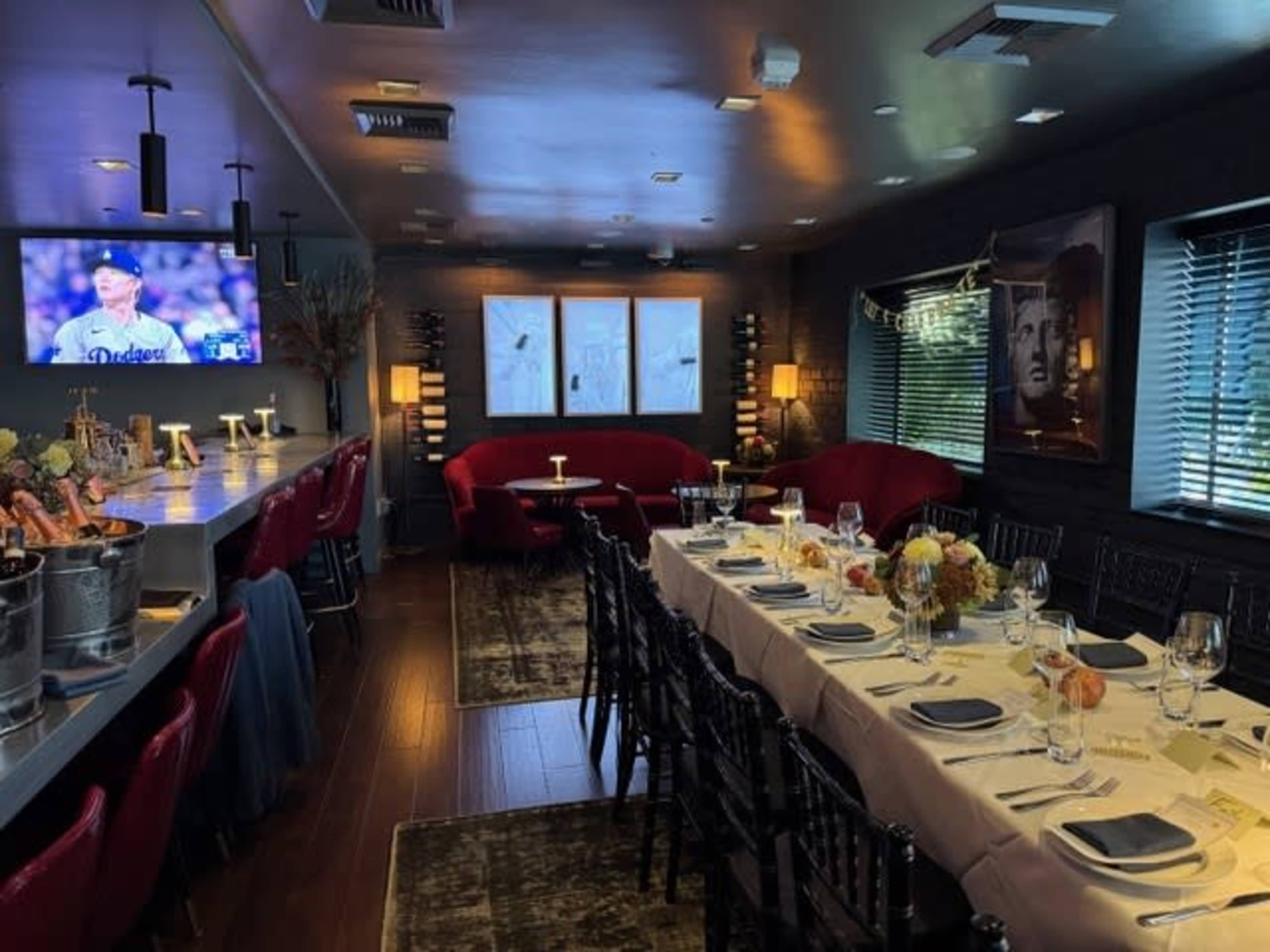 Modern space available for business meetings, events, and more! Image in Beverly Hills, Beverly Hills, CA