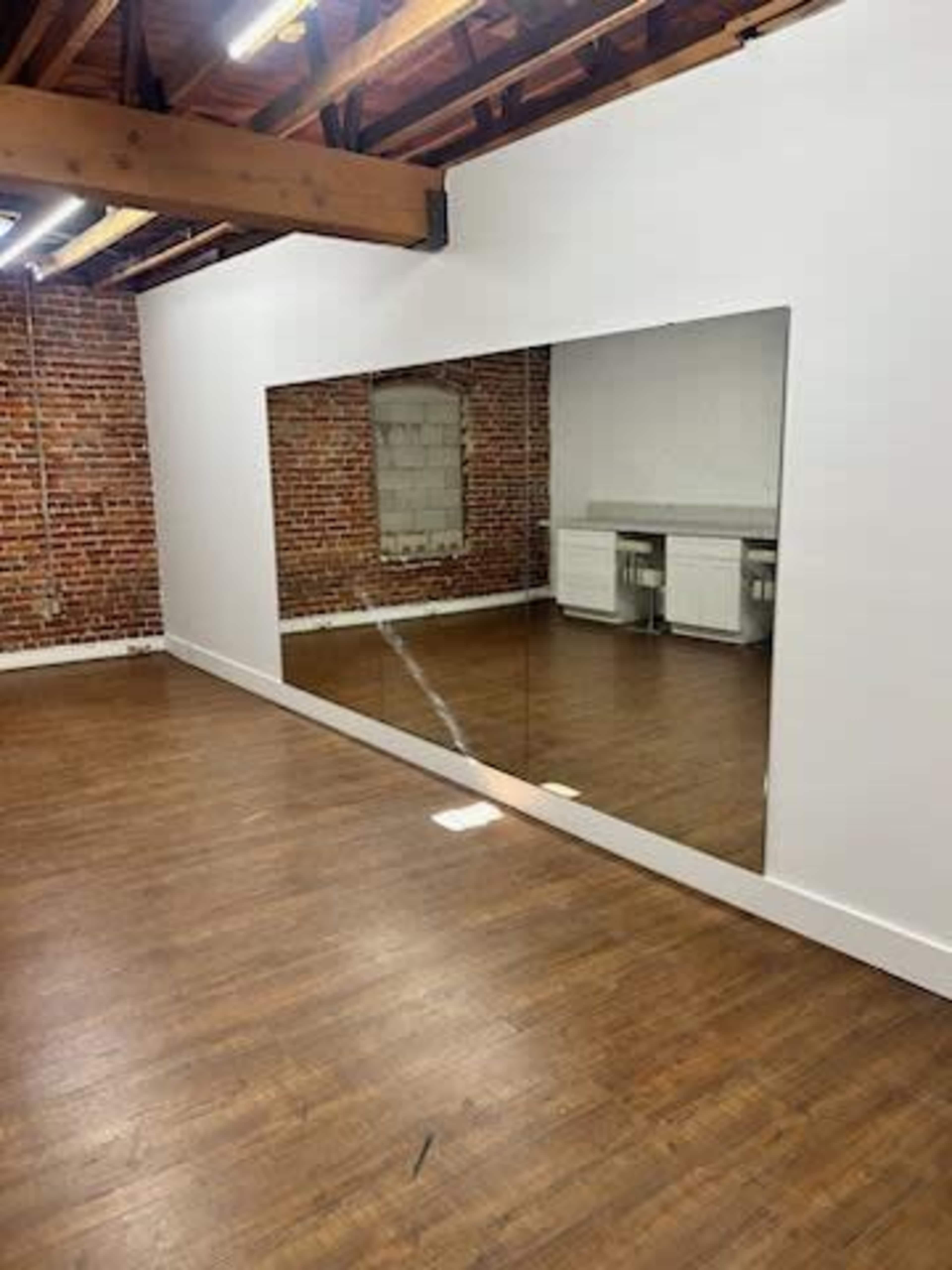 Cheap Dance Room 1 DTLA Image in Central LA, Los Angeles, CA