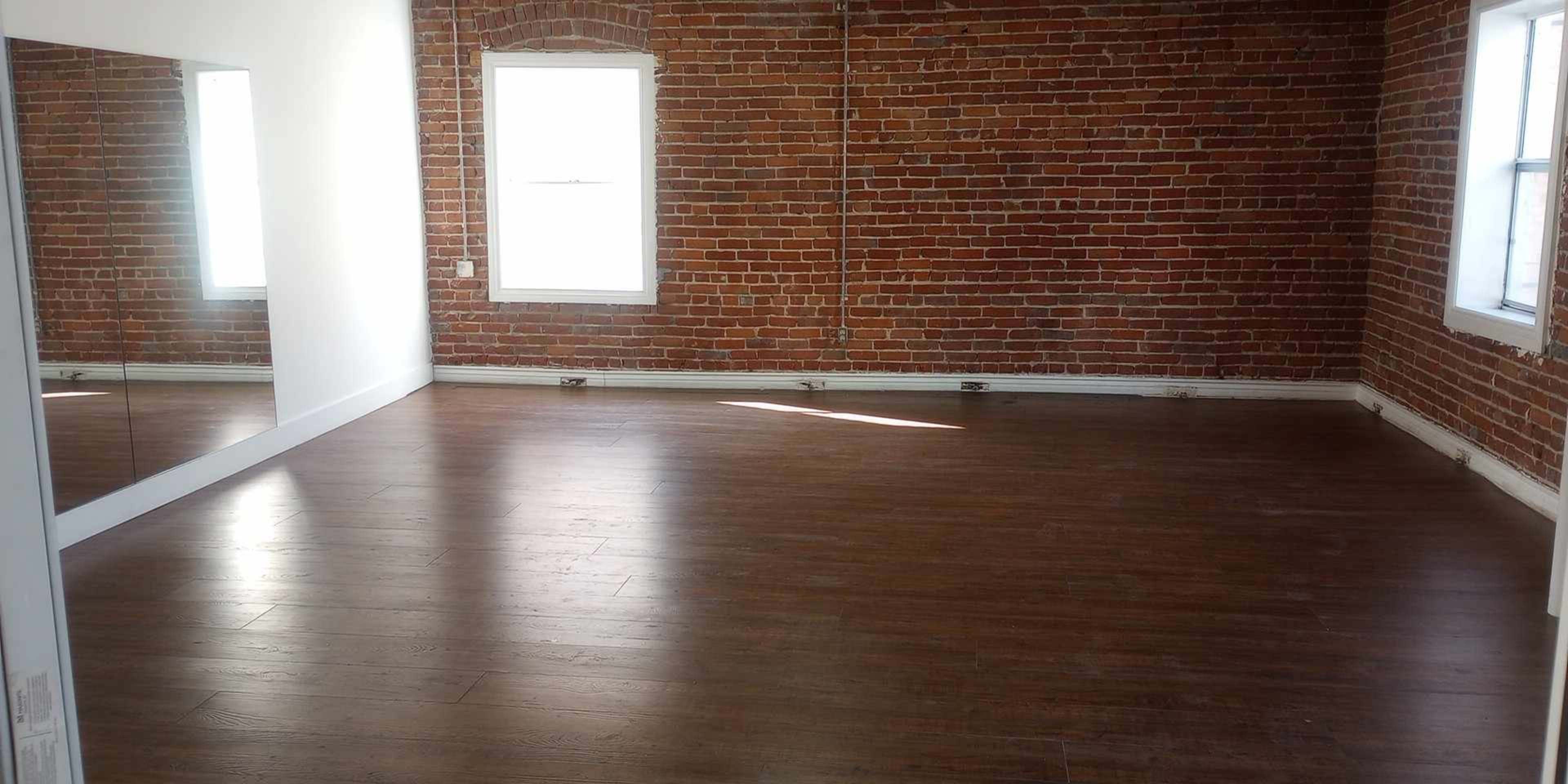 Cheap Dance Room 2 DTLA Image in Central LA, Los Angeles, CA
