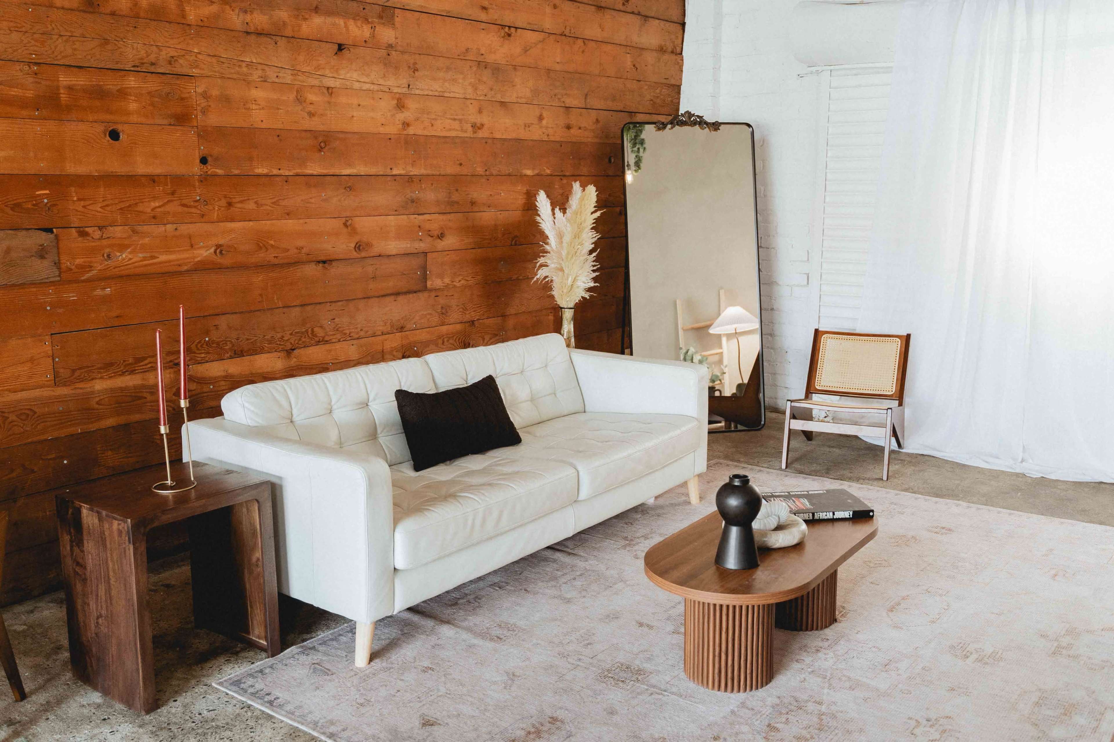 Chic Warehouse Natural Light & Fully Equipped Photo & Creative Studio Image in Sacramento, Sacramento, CA