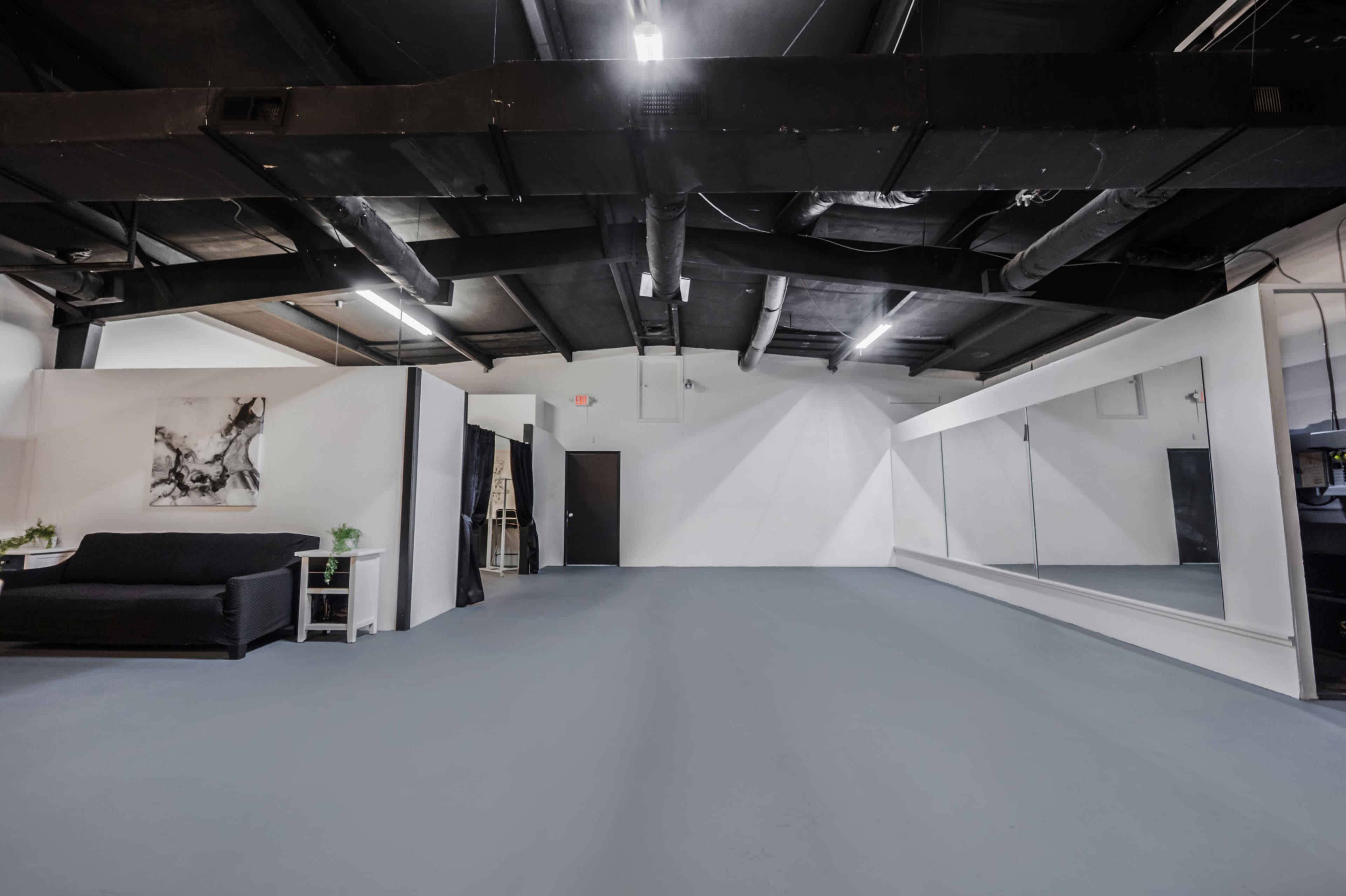 Modern Multifunctional Creative Space Image in Bolton, Mobile, AL