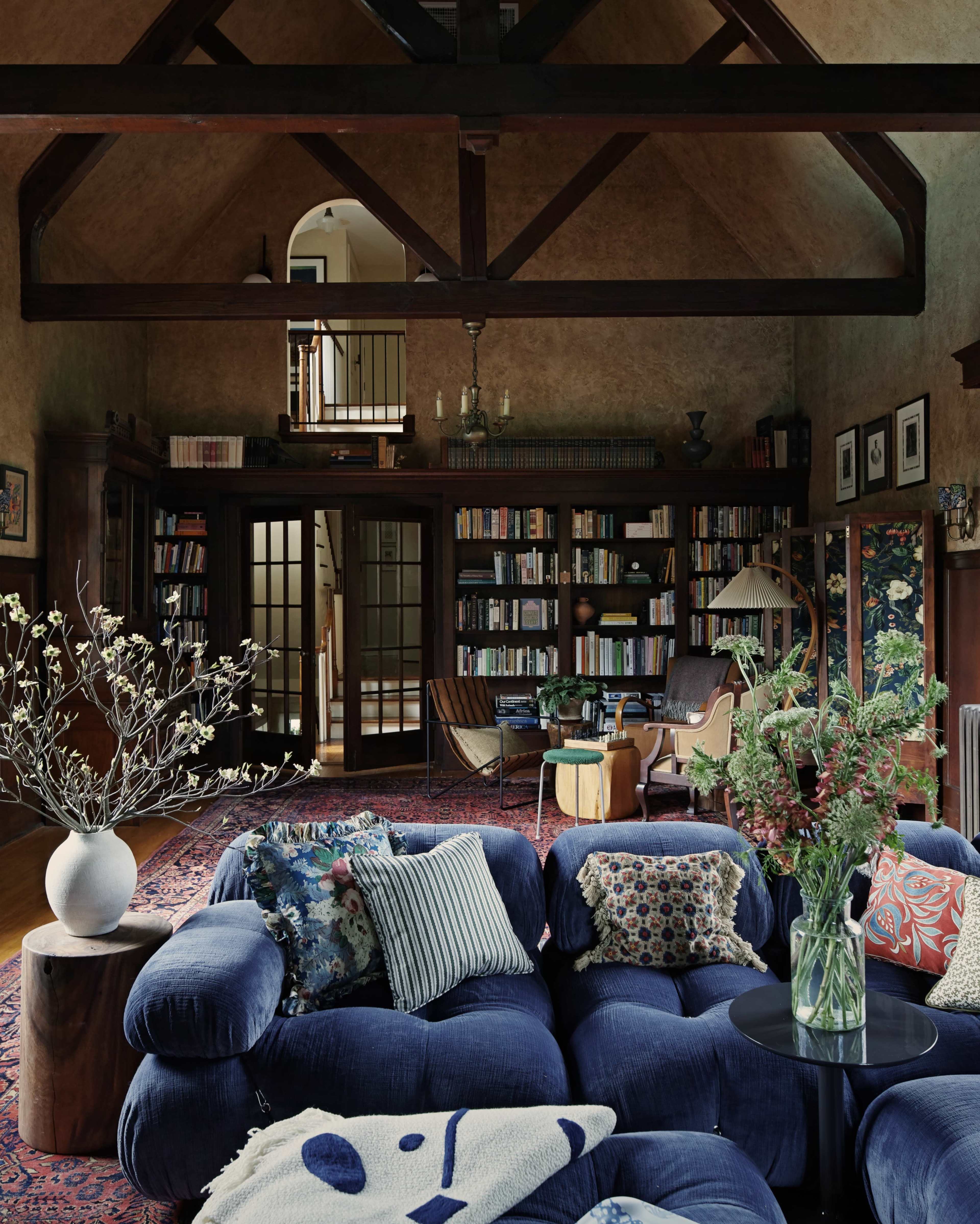 Whimsical & Historic Cotswold Home ~ 2hrs to NYC ~ Image in Northwest Harwinton, Harwinton, CT