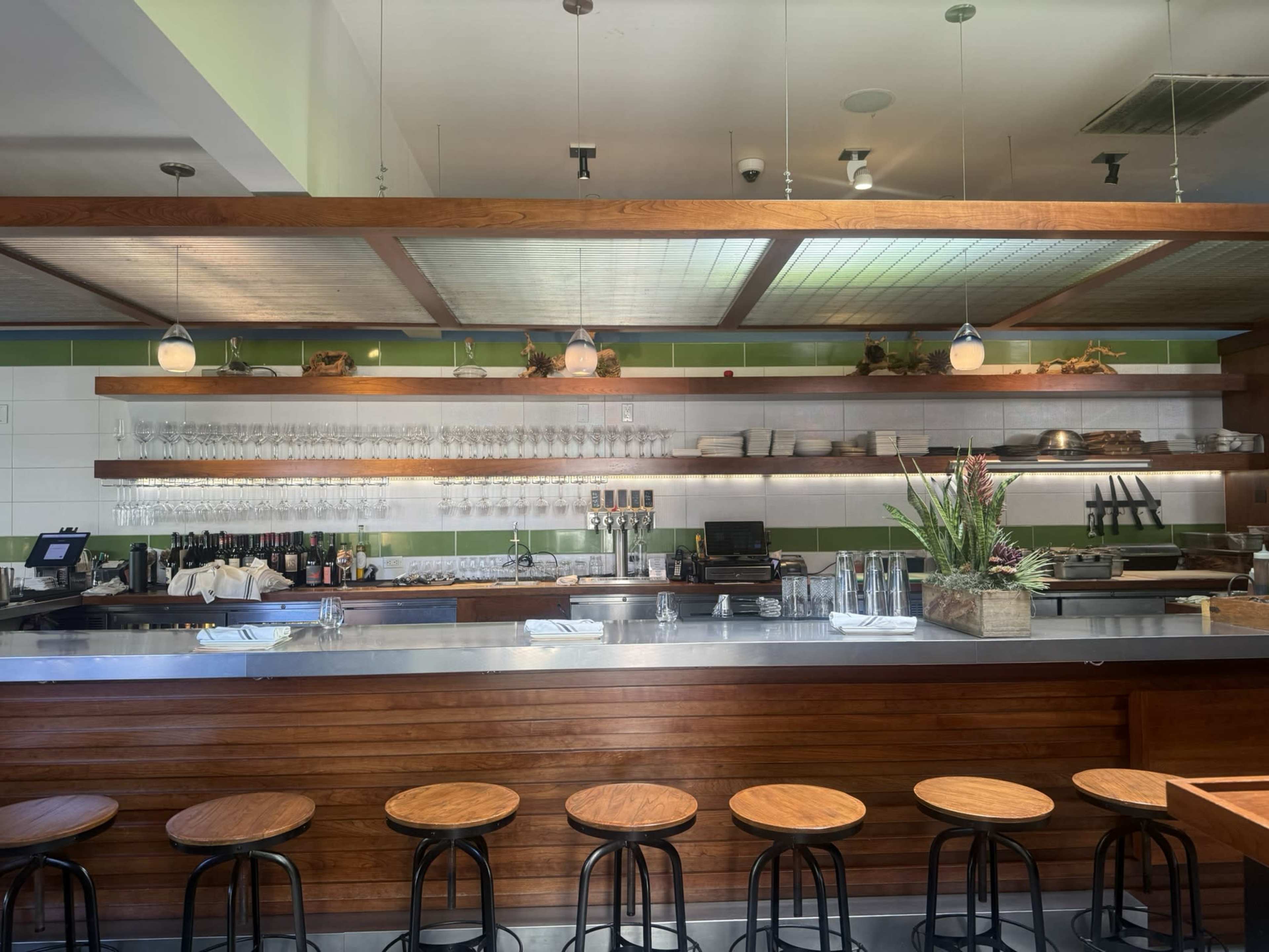 Contemporary Wine Bar on a Historic Street Image in Los Gatos, Los Gatos, CA