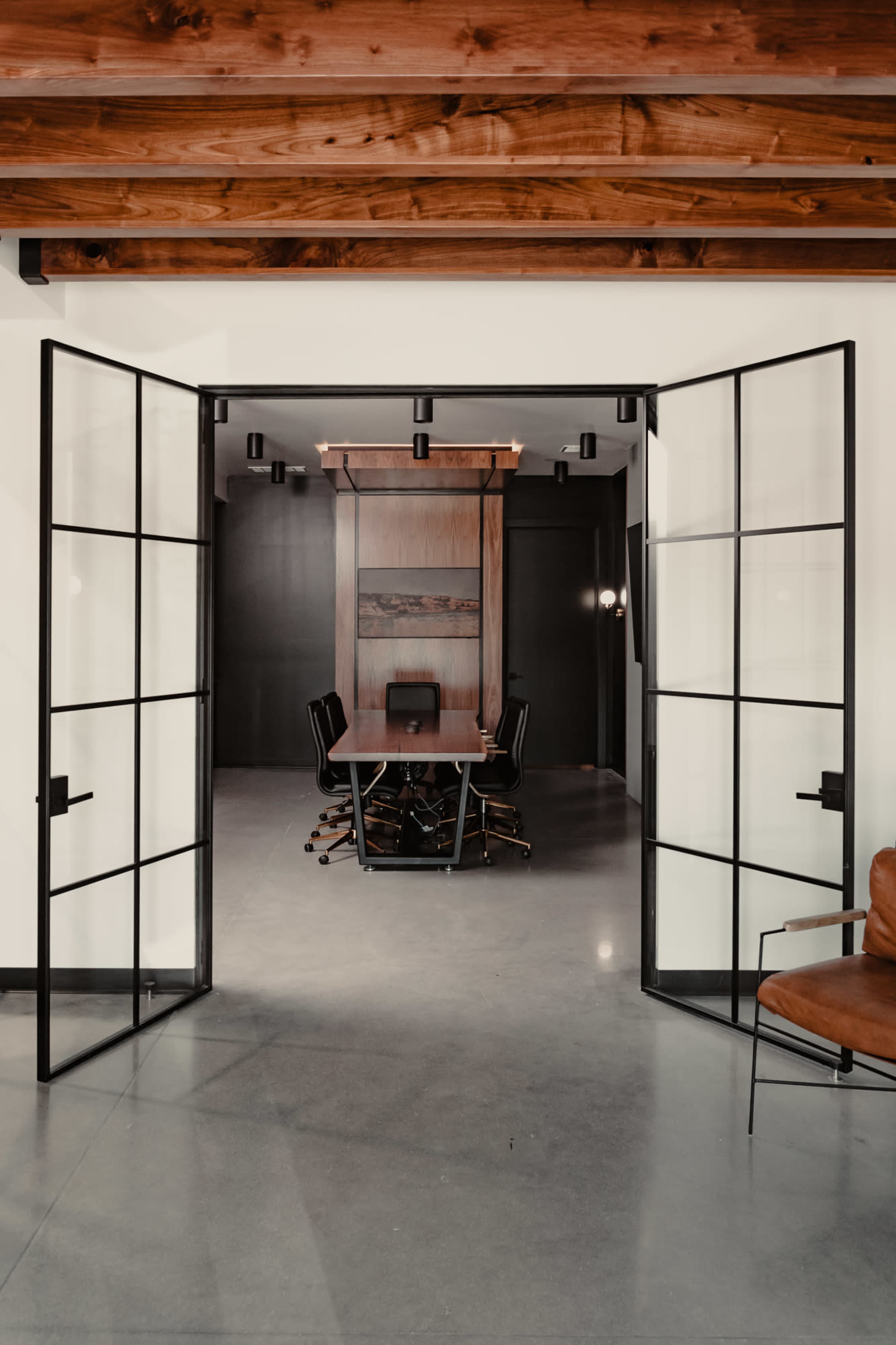 Modern Elkhorn Conference Room Image in Elkhorn, Elkhorn, NE