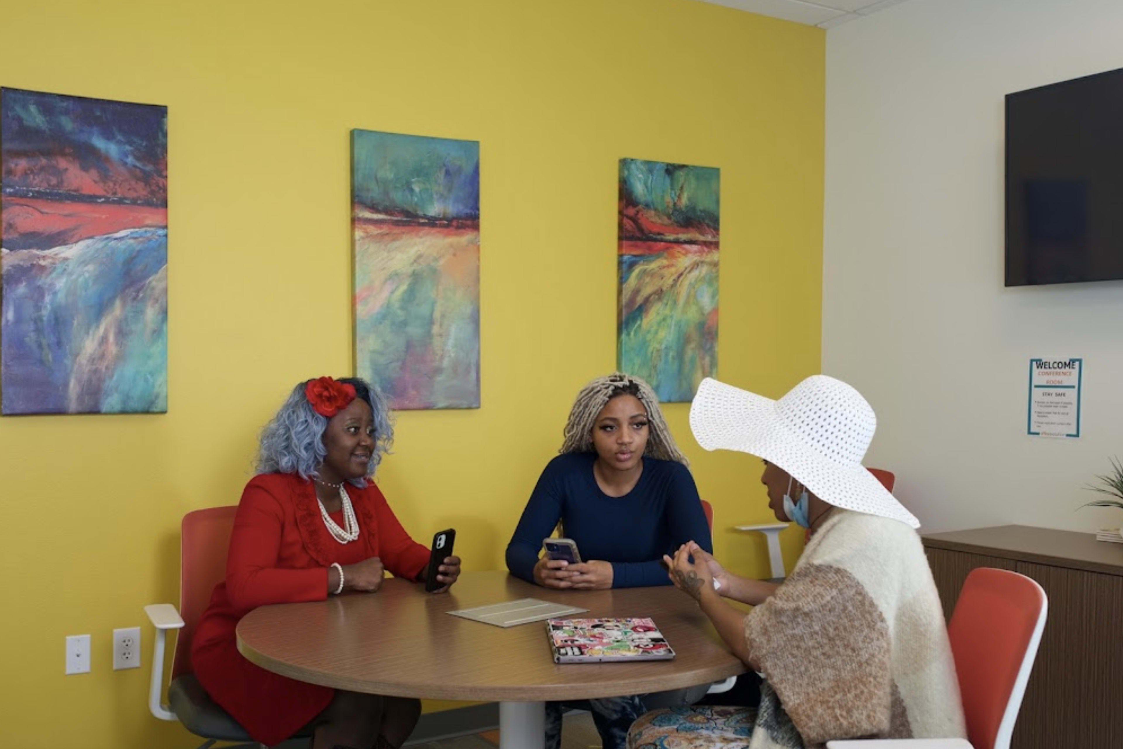 Colorful 4 Person Conference Room w/ TV Image in Ahwatukee Foothills Village, Phoenix, AZ