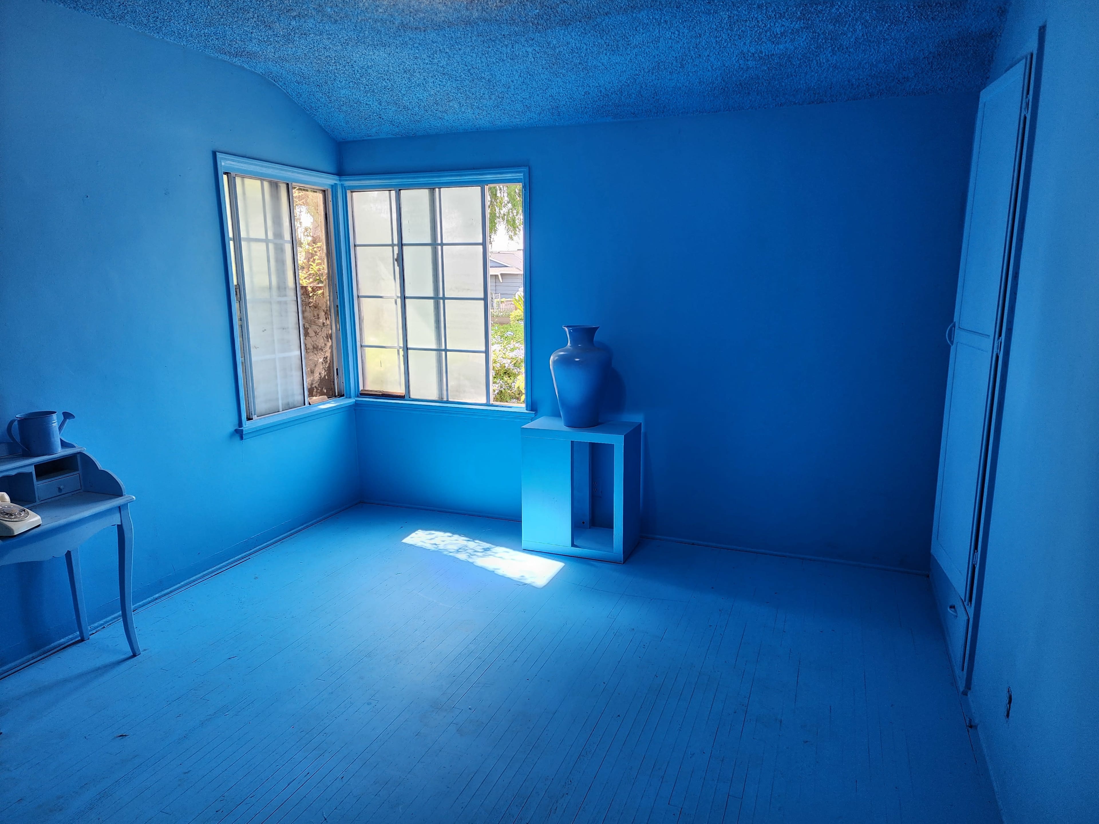 Vibrant Blue Room Set for Creative Productions! Image in Temple City, Temple City, CA