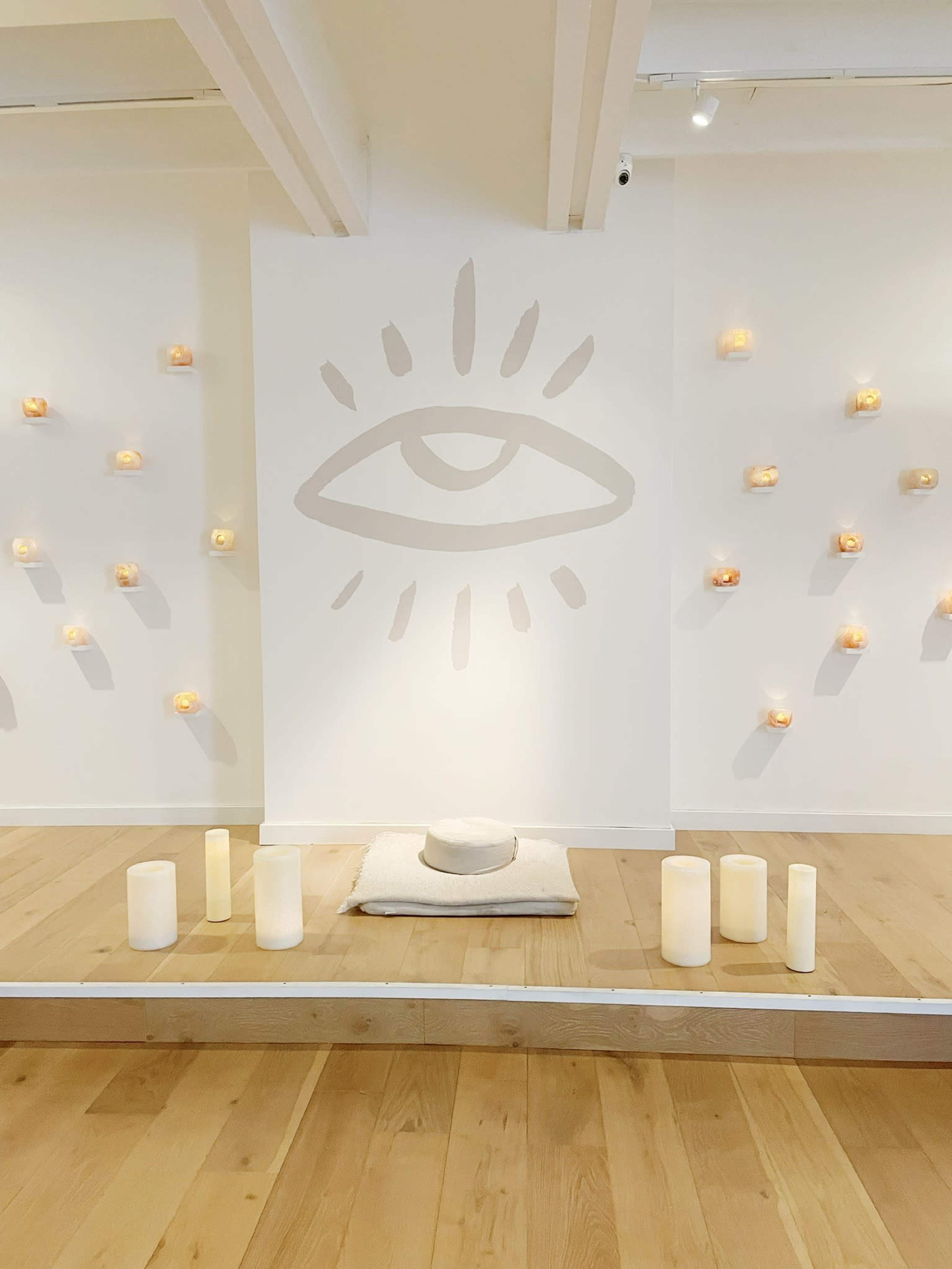 Yoga Studio Space in Central Malibu with a Bright, Welcoming and Minimalistic Aesthetic Image in Eastern Malibu, Malibu, CA