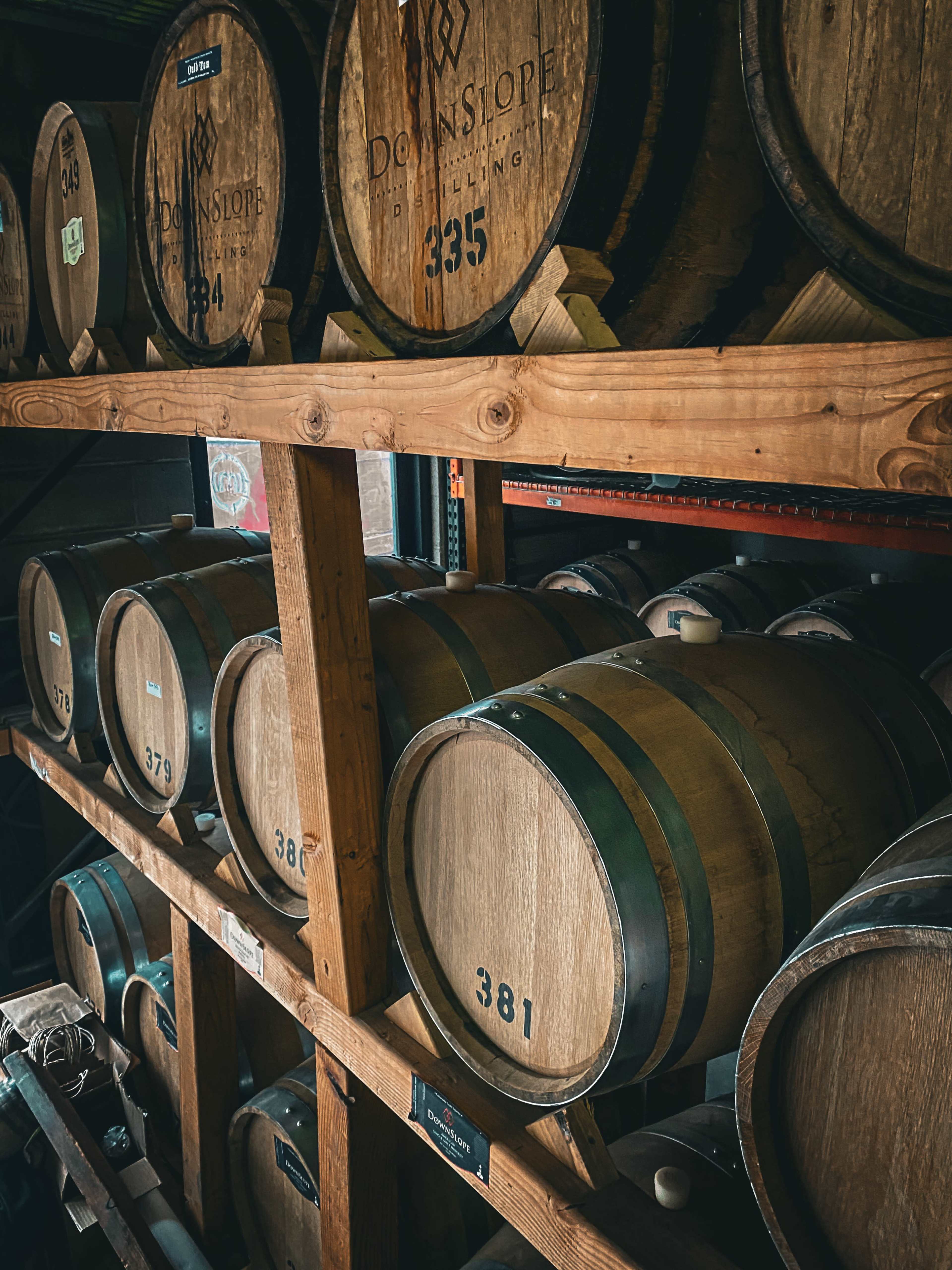 Cozy Urban Tasting Room with Après-Ski Speakeasy Energy Image in Centennial, Centennial, CO