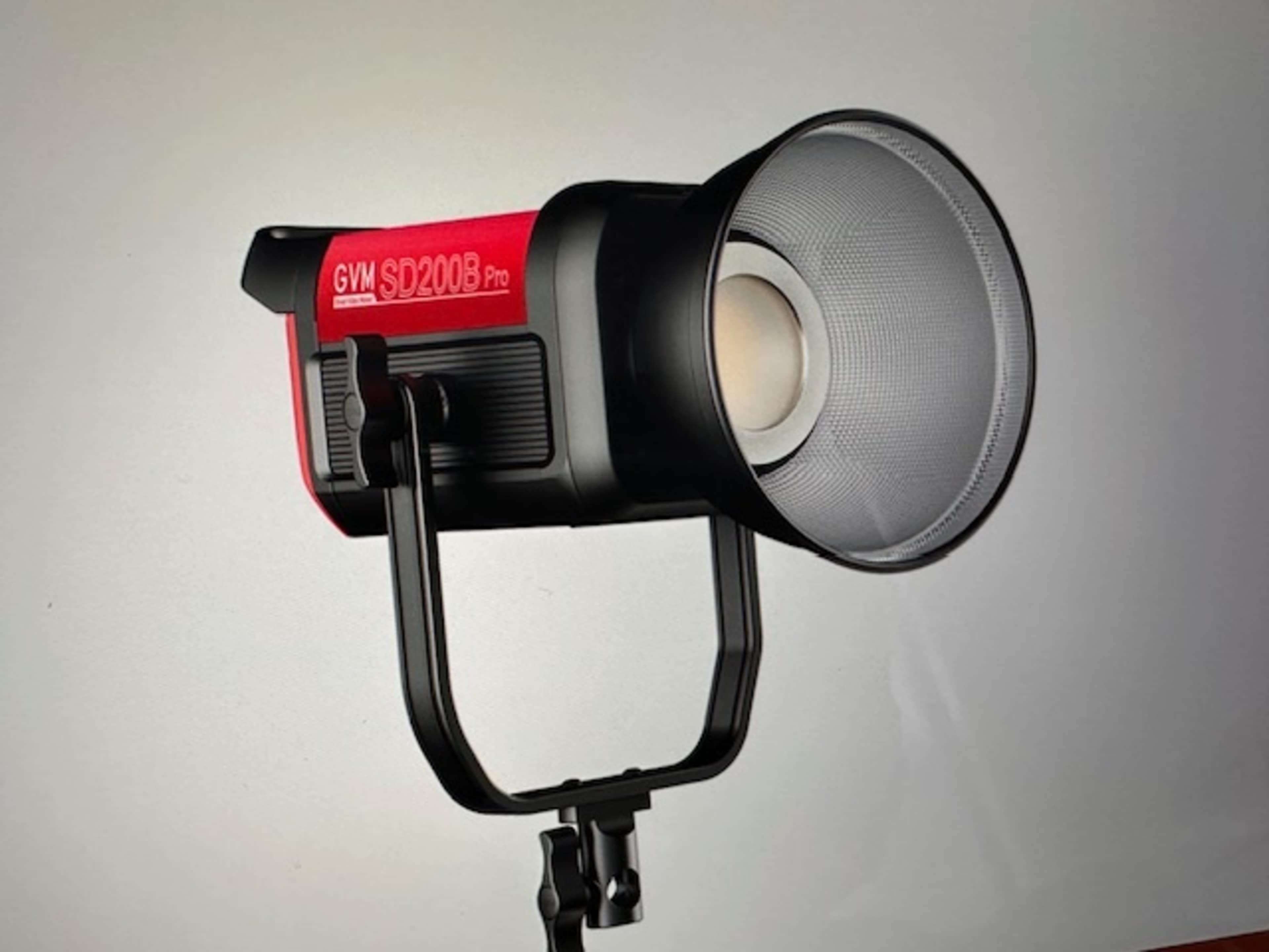 2 GVM light kit with softbanks