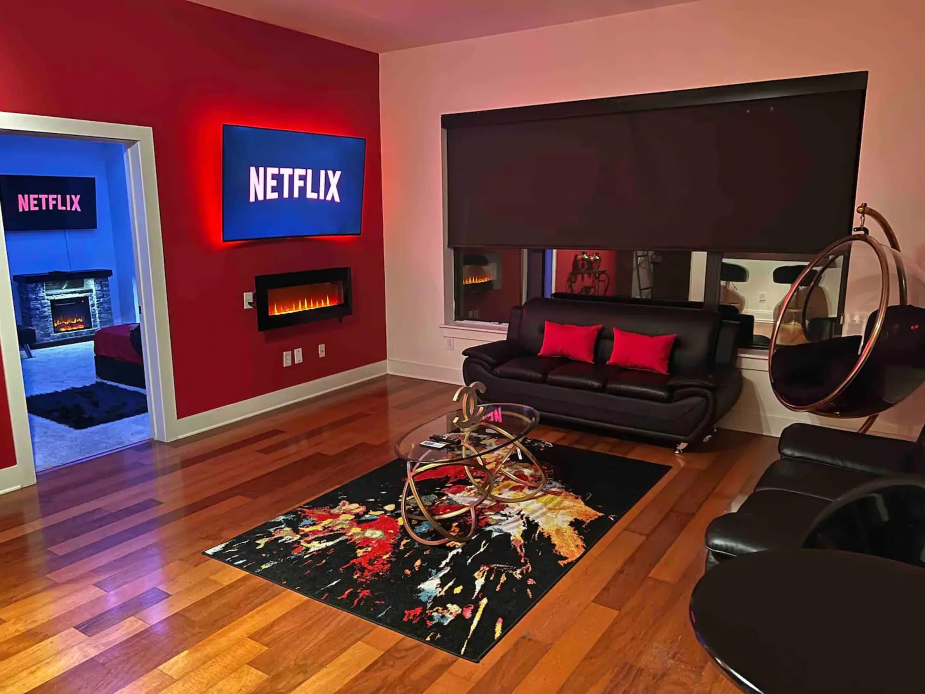 The Red Room *Cloud Ceilings* Patio & Bathroom TV* Image in Buckhead, Atlanta, GA