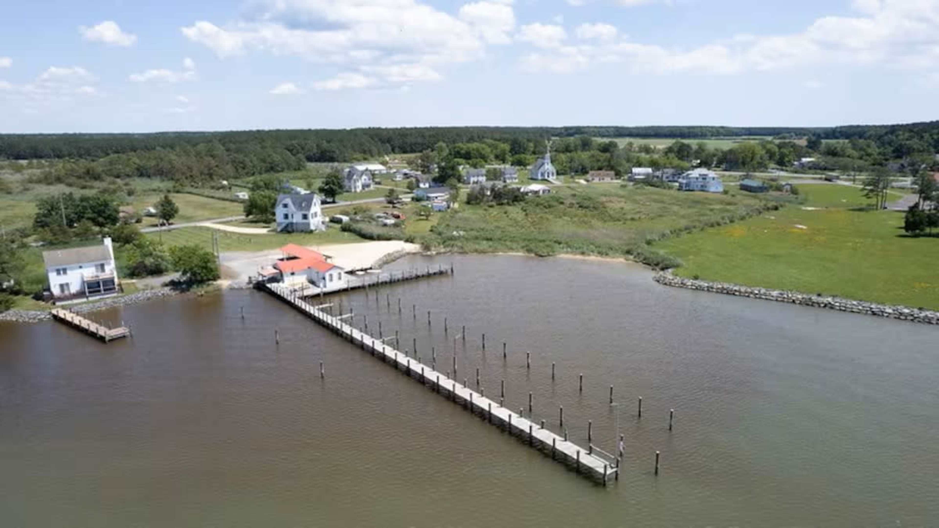 Bay property with private beach, Marina 210'pier and pavilion for your next event. Amazing views. Image in Madison, Madison, MD