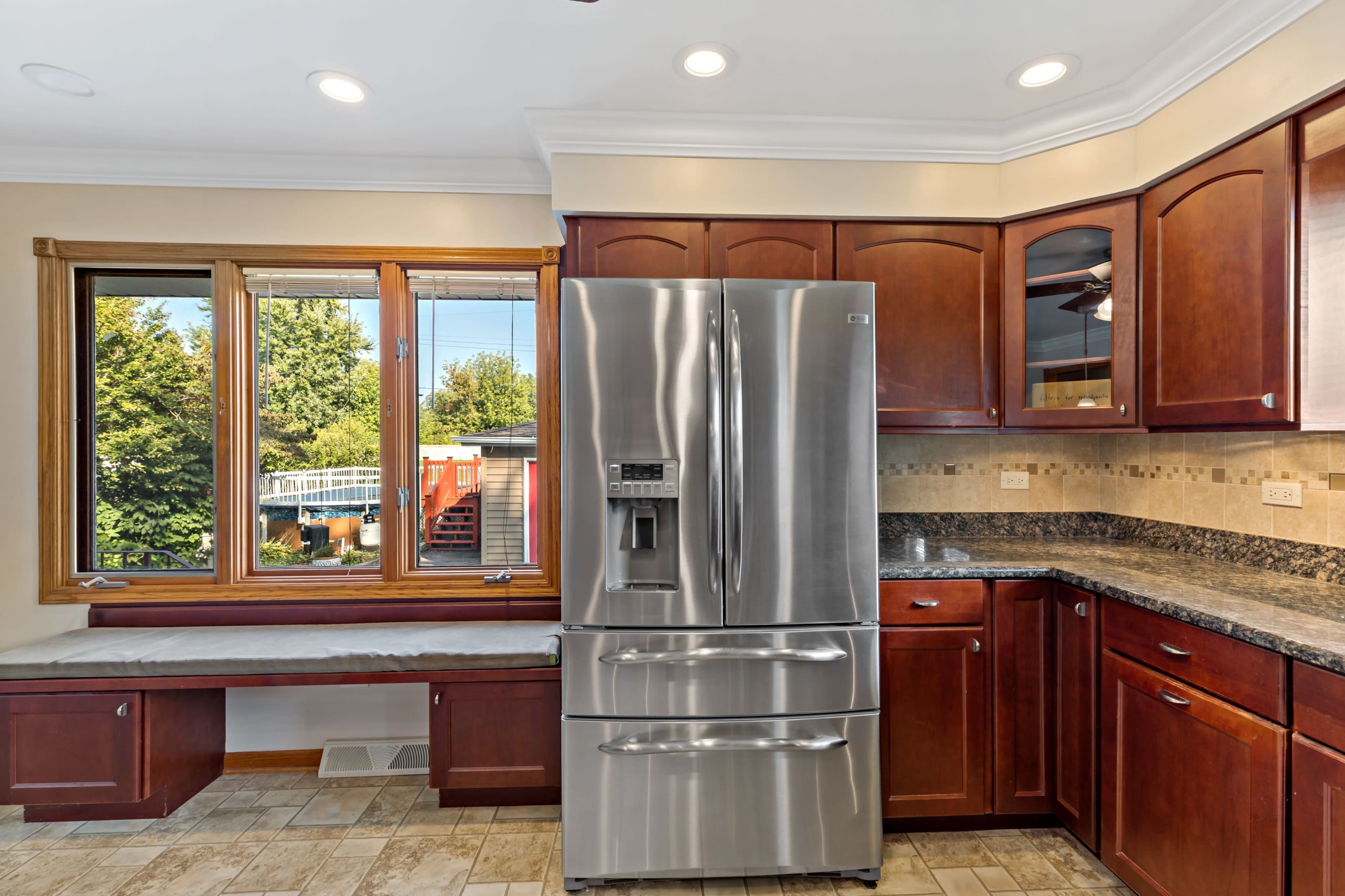 Munster Escape from City Home Image in North Township, Munster, IN