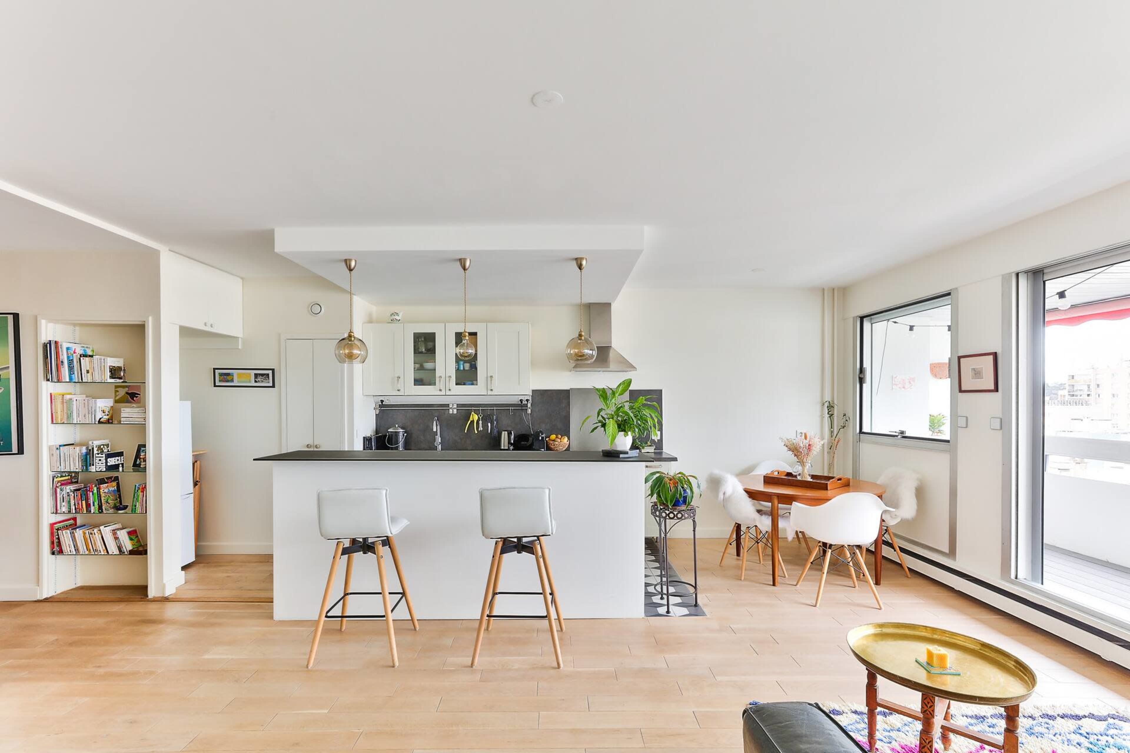 Appartement lumineux avec vue panoramique sur Paris Image in Amérique, Paris, 