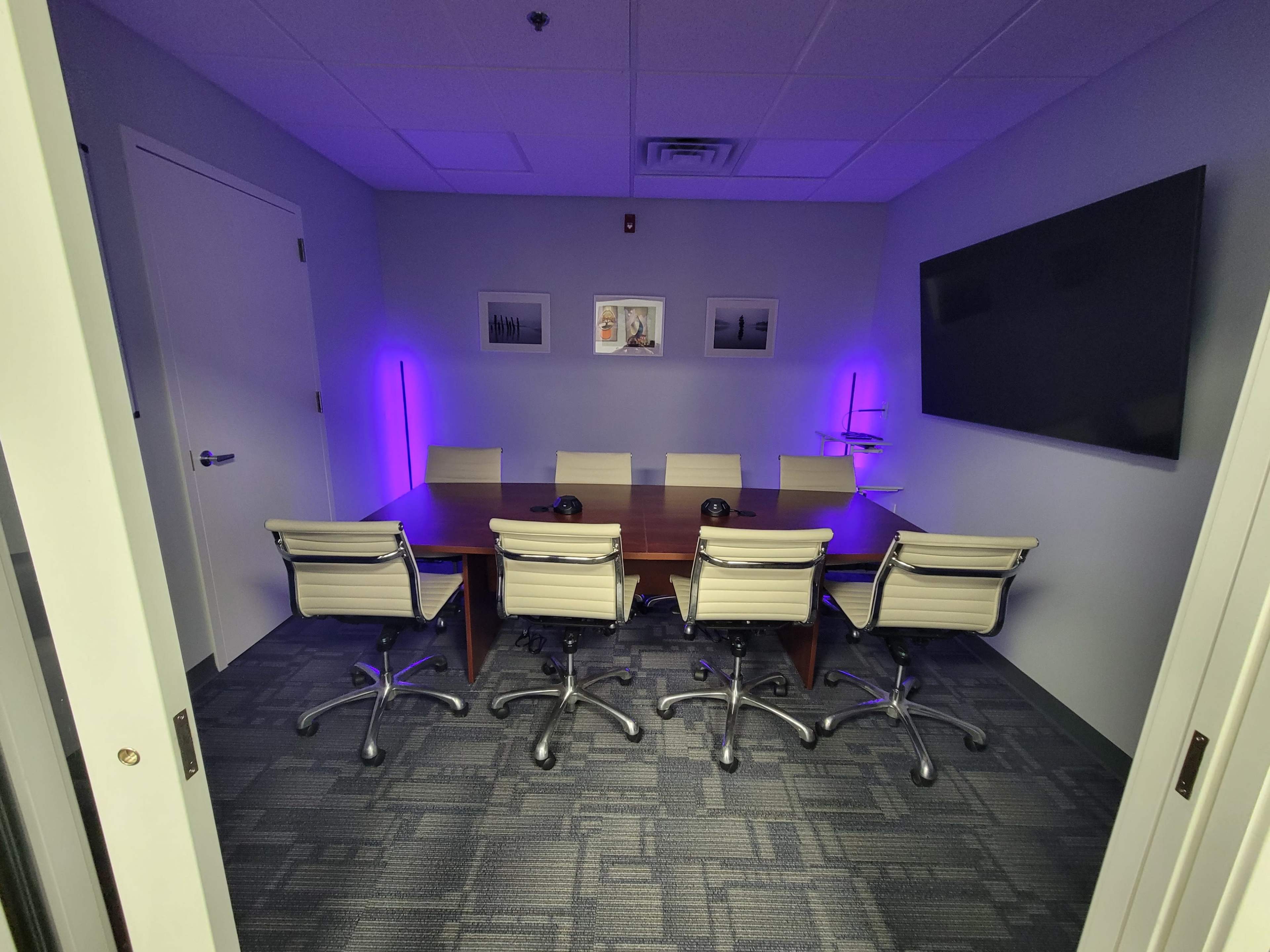 Professional Meeting Room w/Bathroom & Kitchenette Image in Owings Mills, Owings Mills, MD