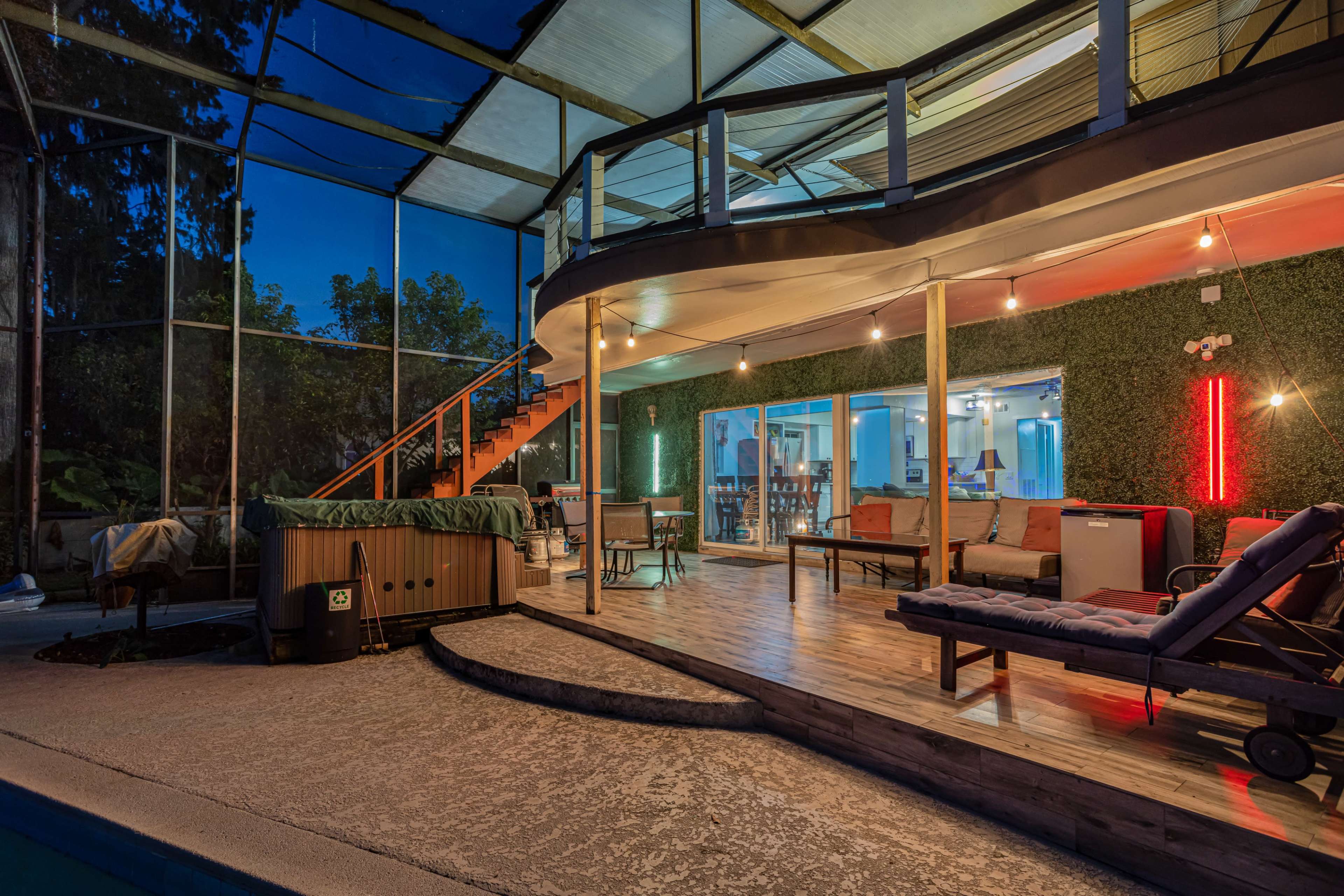 Spacious Lakefront House Image in , orlando, FL