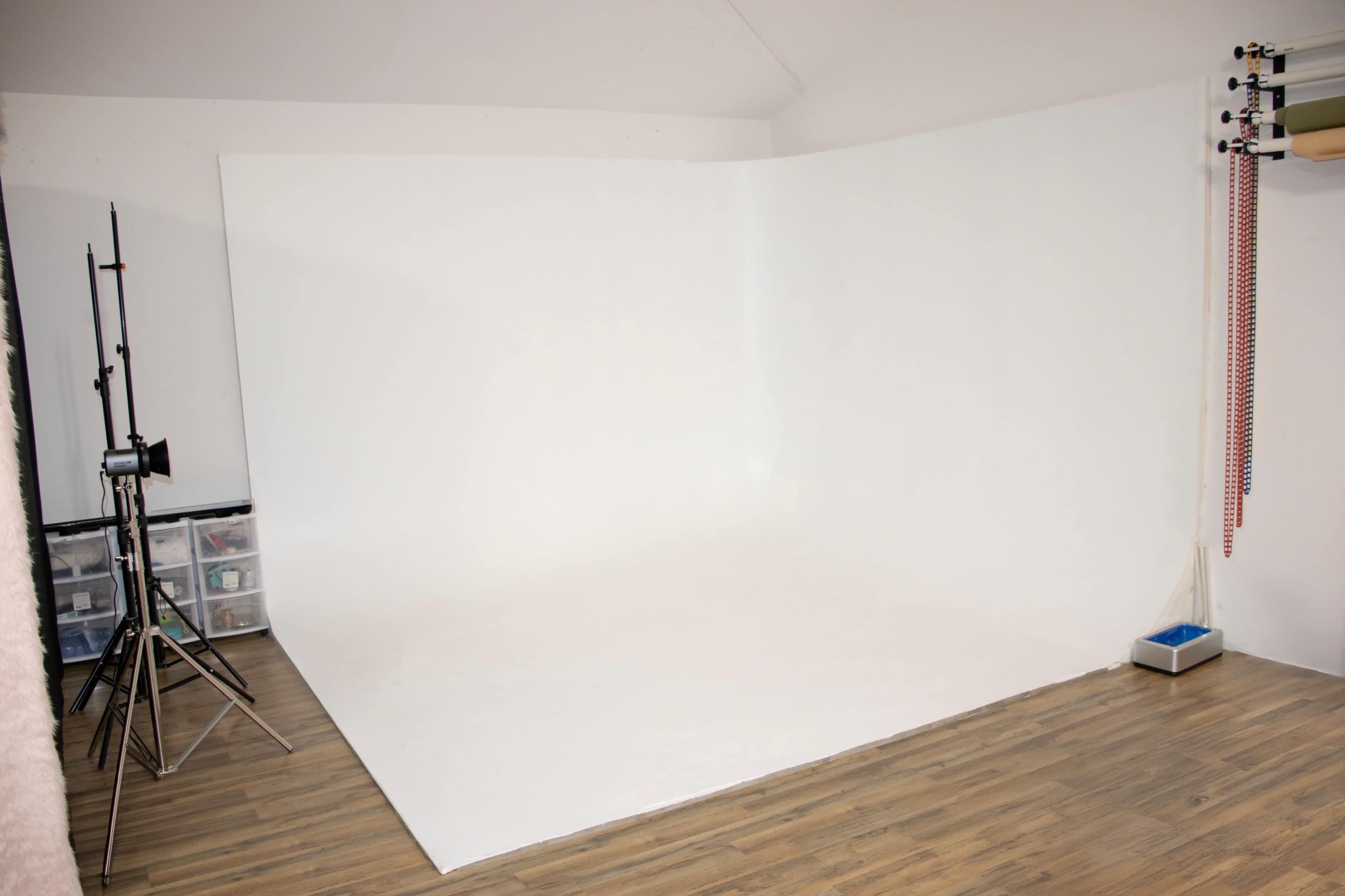 Modern Studio for creatives Image in Artesian Heights, Las vegas, NV