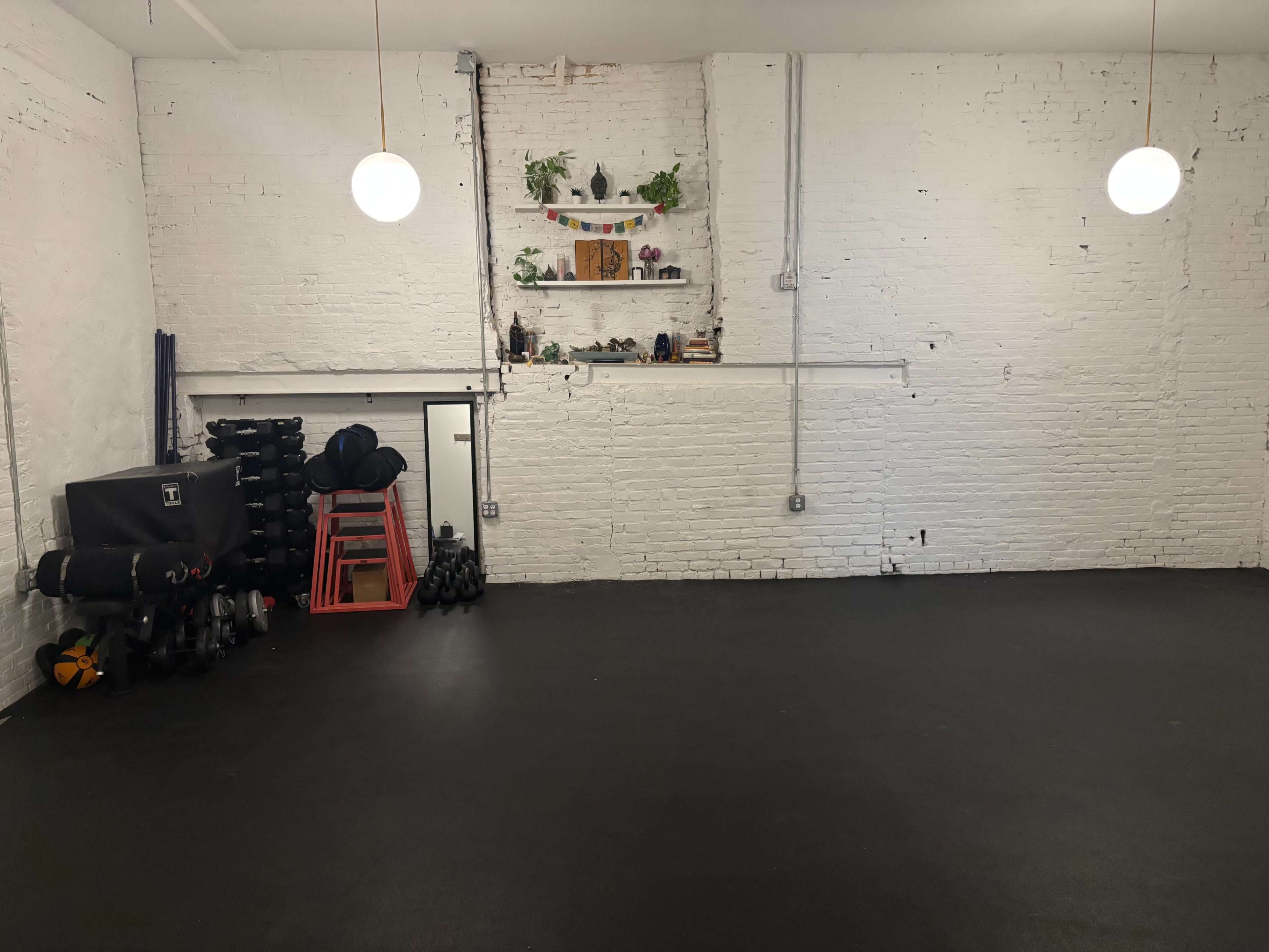 Urban Studio with Soulful Vibes & Room to Gather Image in North Philadelphia, Philadelphia, PA