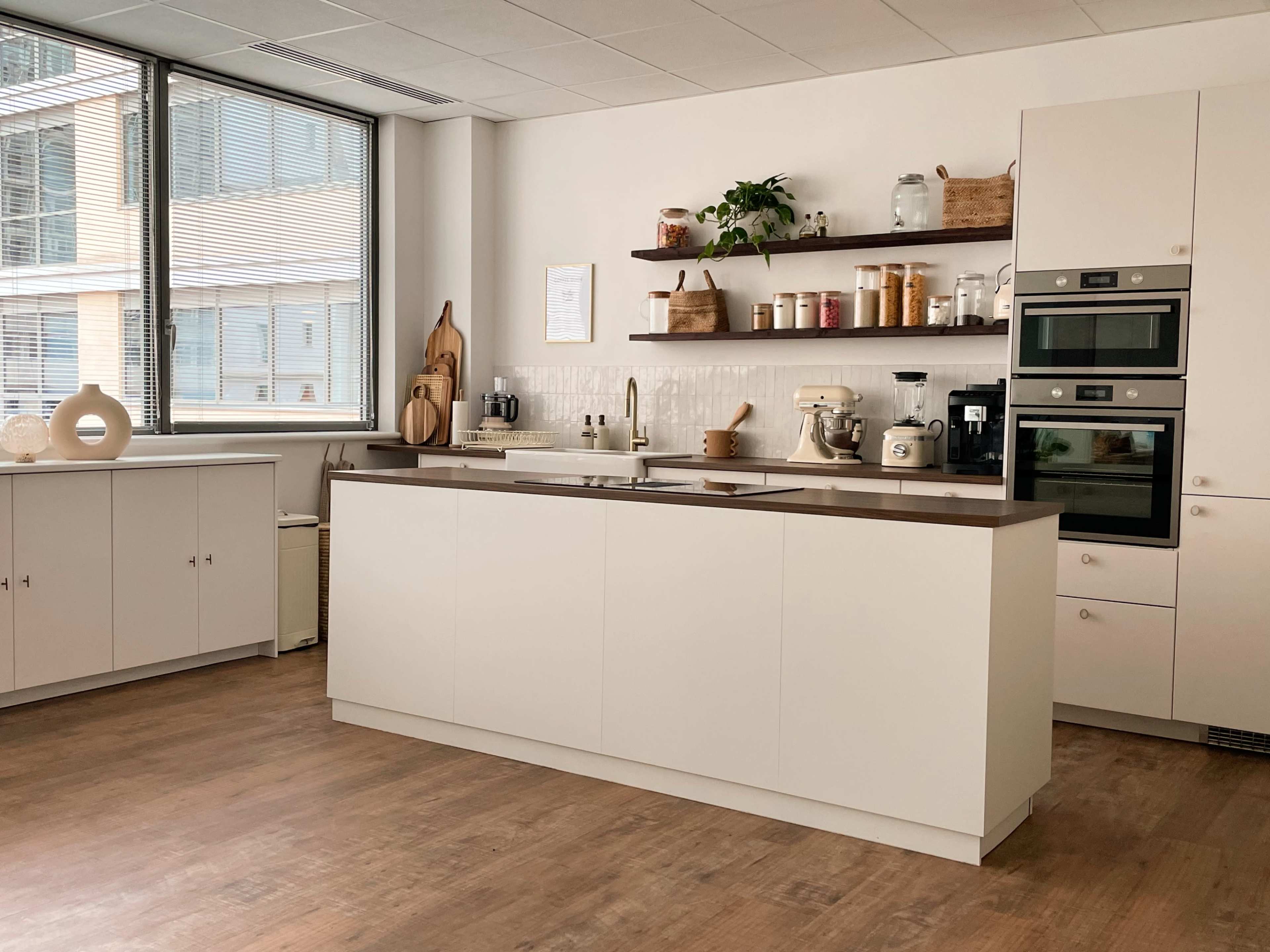 Studio culinaire à Suresnes Image dans , SURESNES, 
