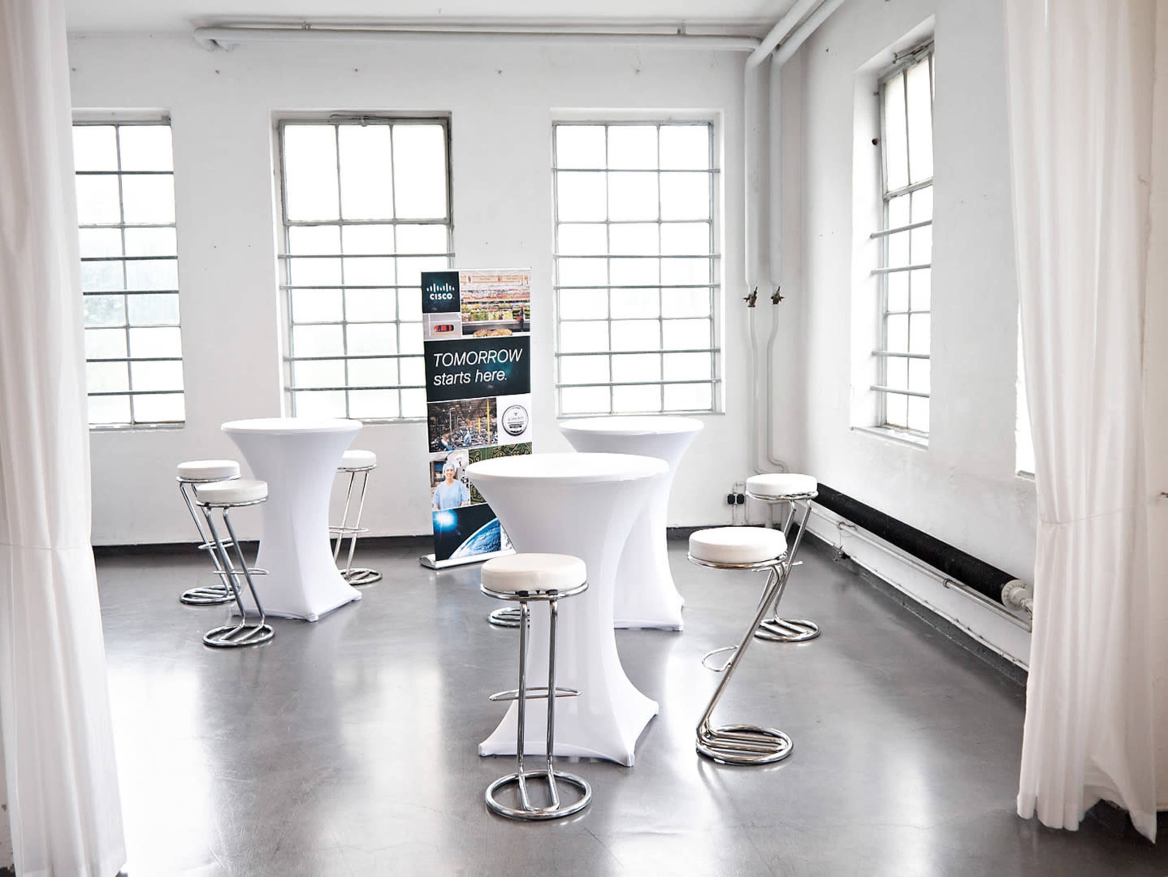 Onlight Studiorent in Frankfurt – Ideal for Workshops, Photo/Video shoots, Business-Events, Pop-Up, etc. Bild in Bockenheim, Frankfurt, 