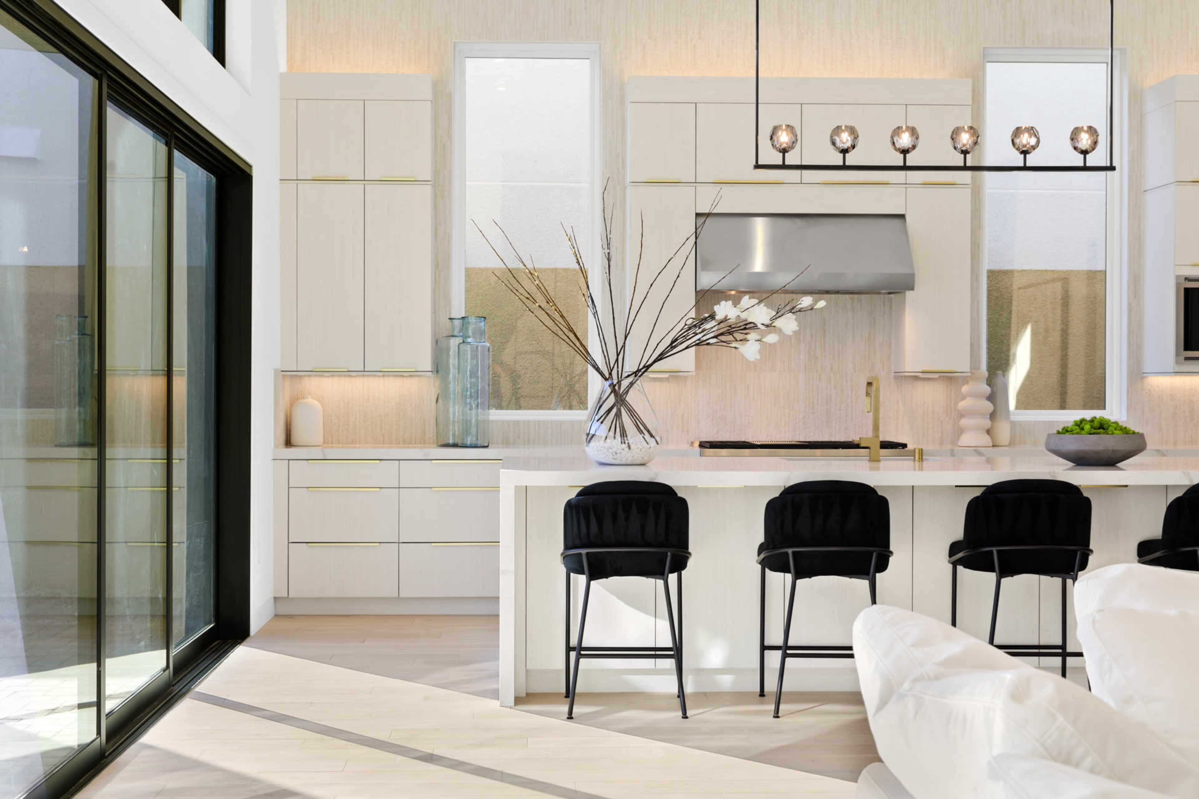 Strata - A Desert Contemporary Luxury Retreat Image in Summerlin, Las Vegas, NV