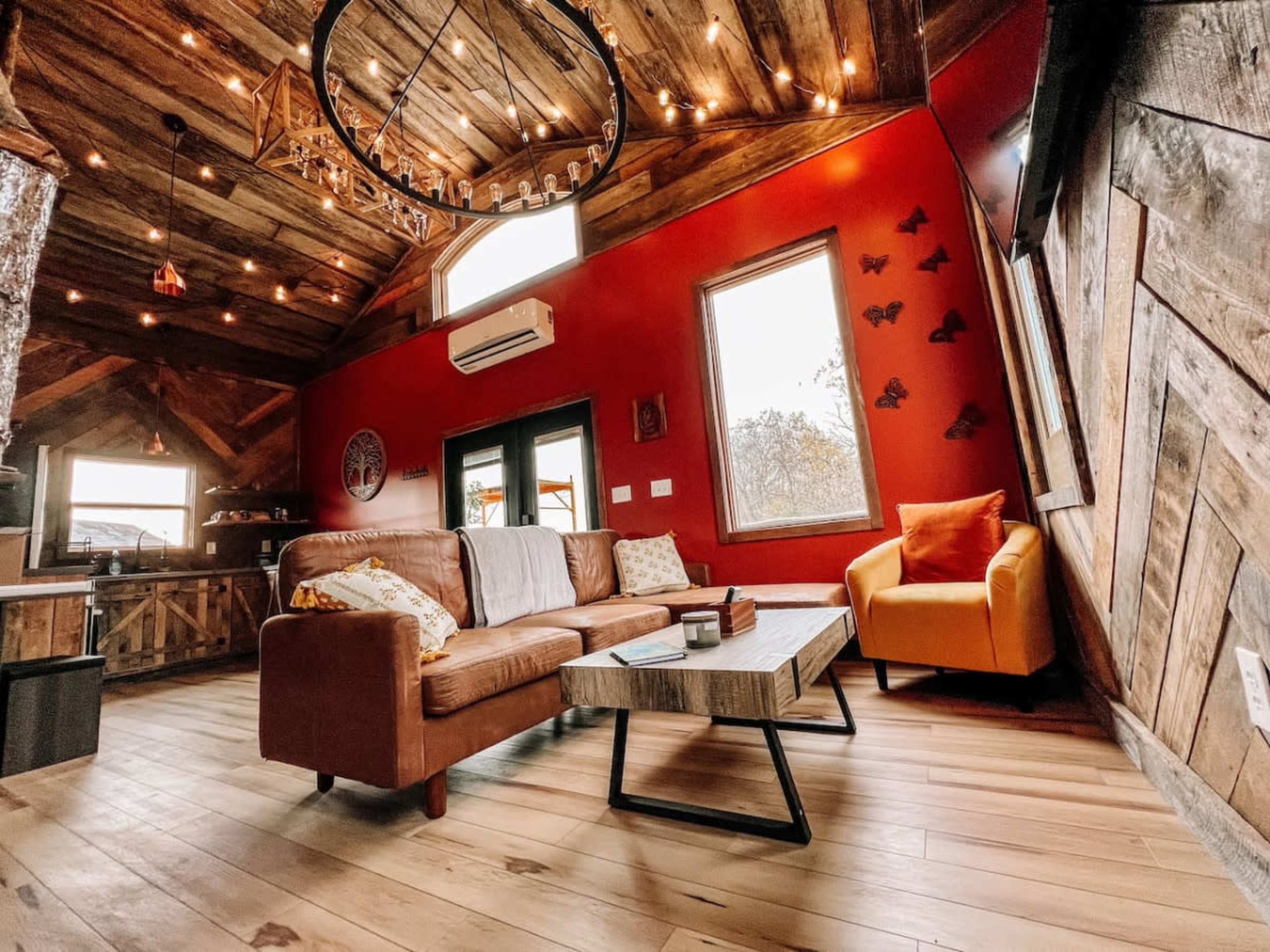 Unique Treehouse Image in Decatur, Indianapolis, IN