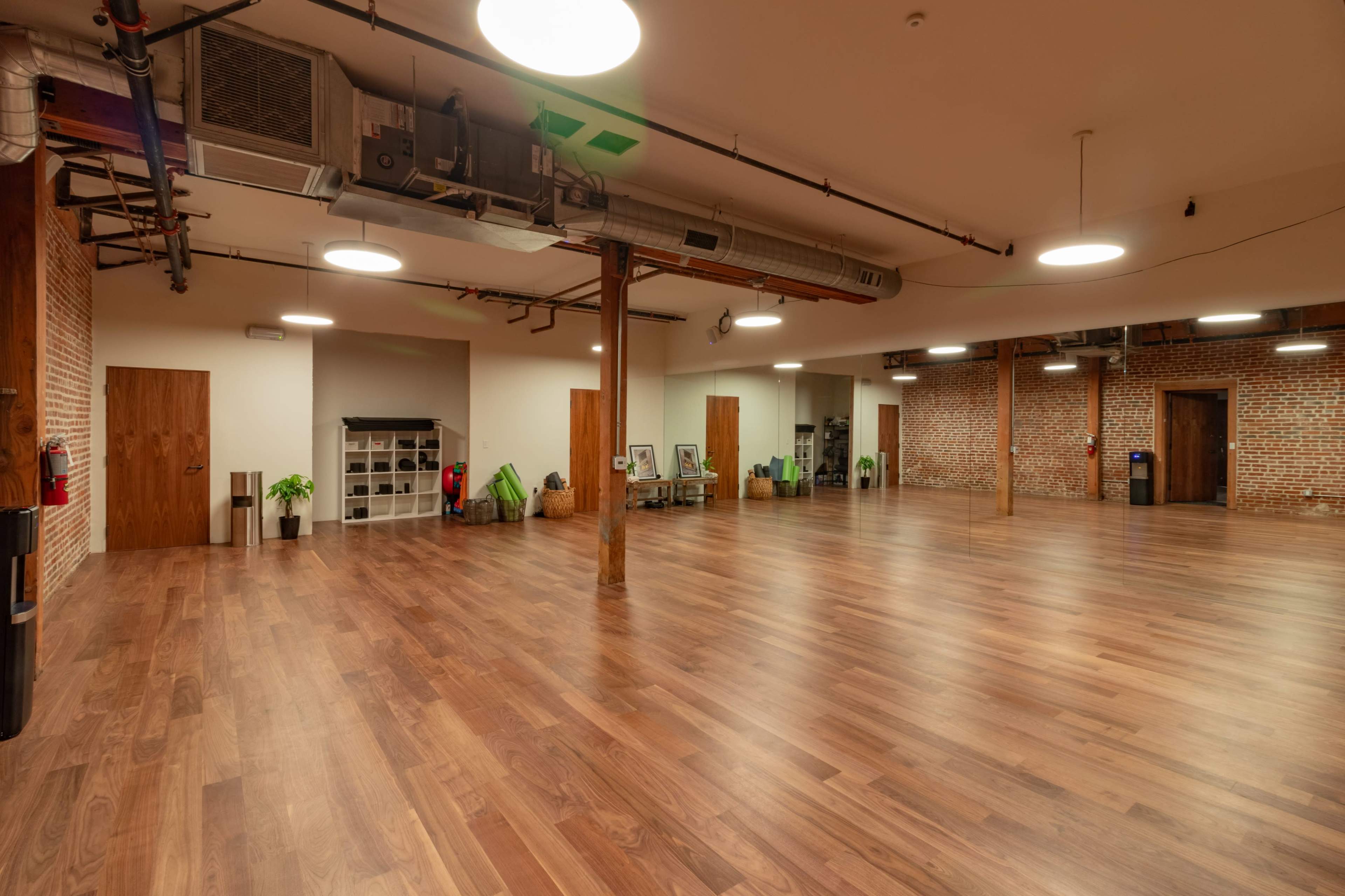 Spacious Wellness Center Studio Image in Echo Park, Los Angeles, CA