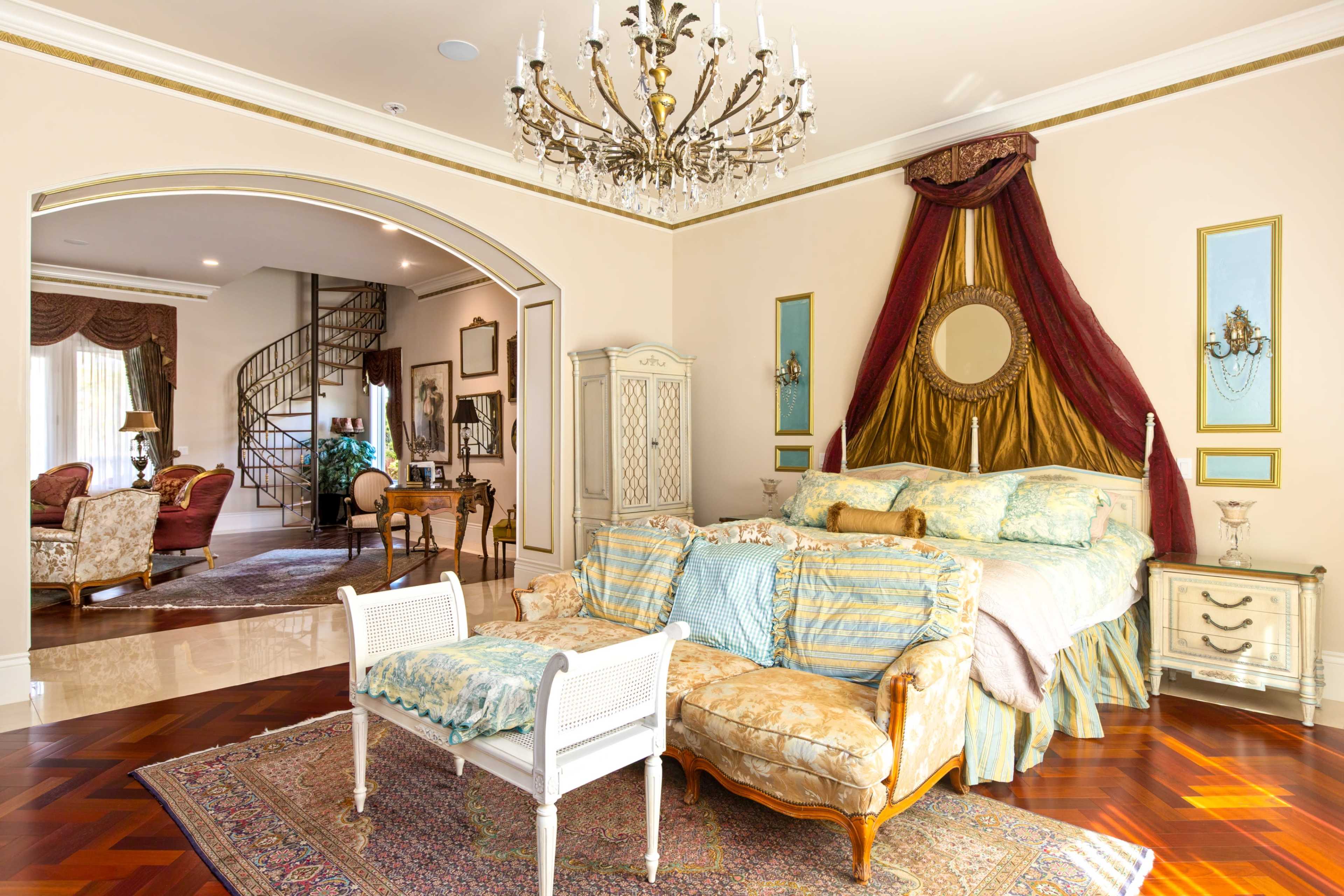 Versalle Glamorous Moroccan-Inspired Gold Chateau in San Diego Image in , Rancho Santa Fe, CA