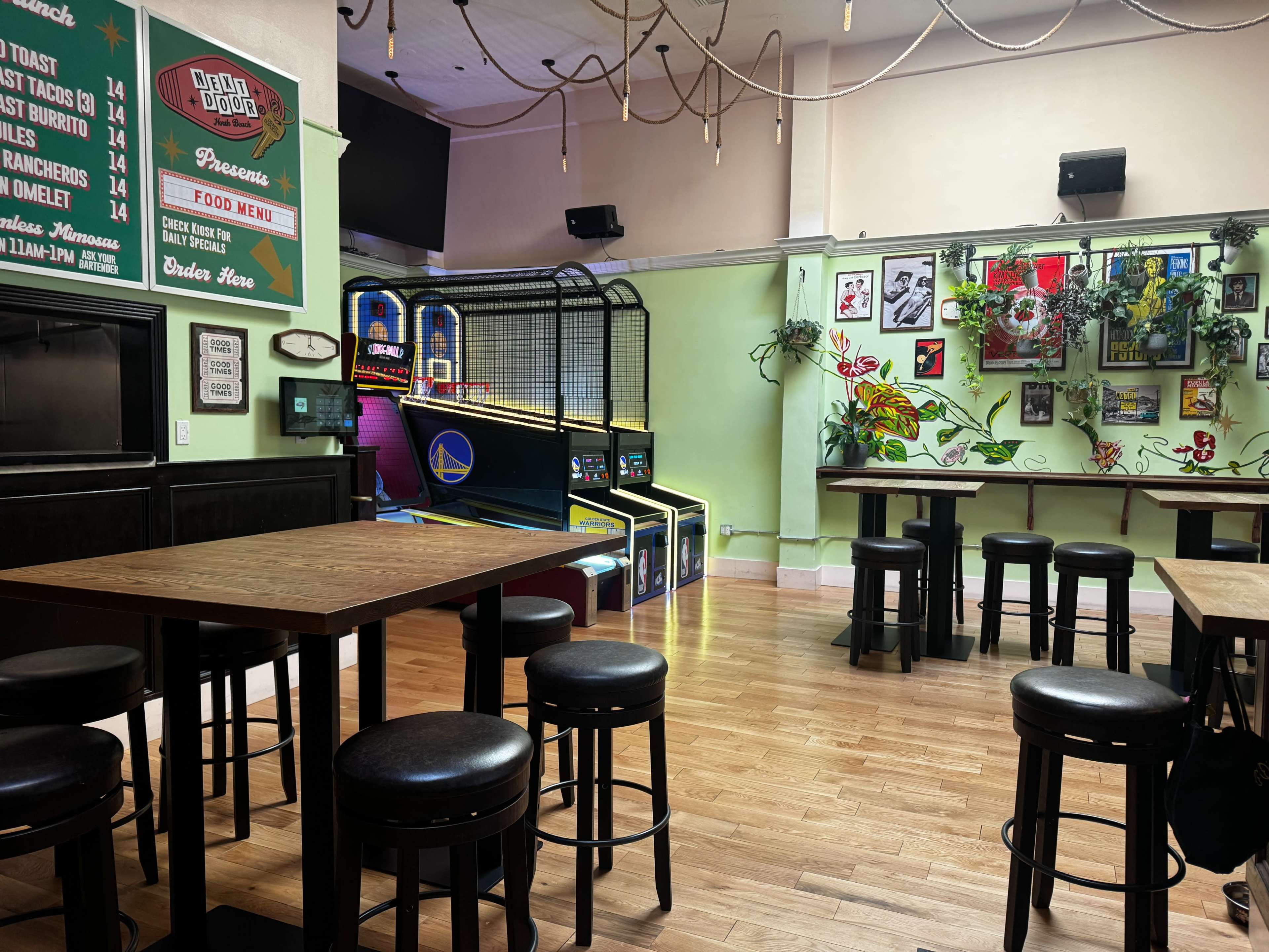 Great Bar with Several Games and Food! Image in North Beach, SAN FRANCISCO, CA