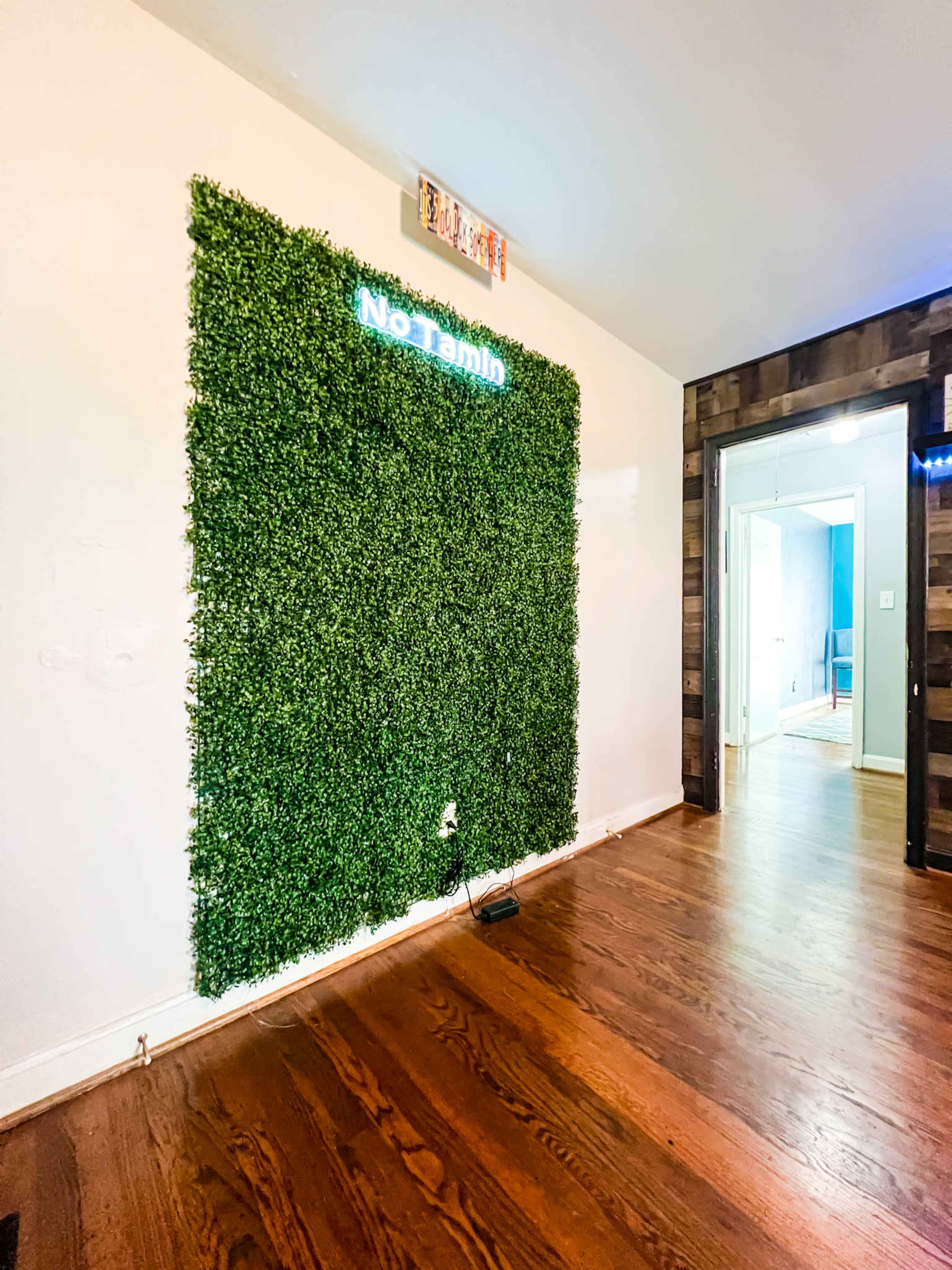 Space for Production Film & Photography Features  Bar Area Image in Hills Park, Atlanta, GA