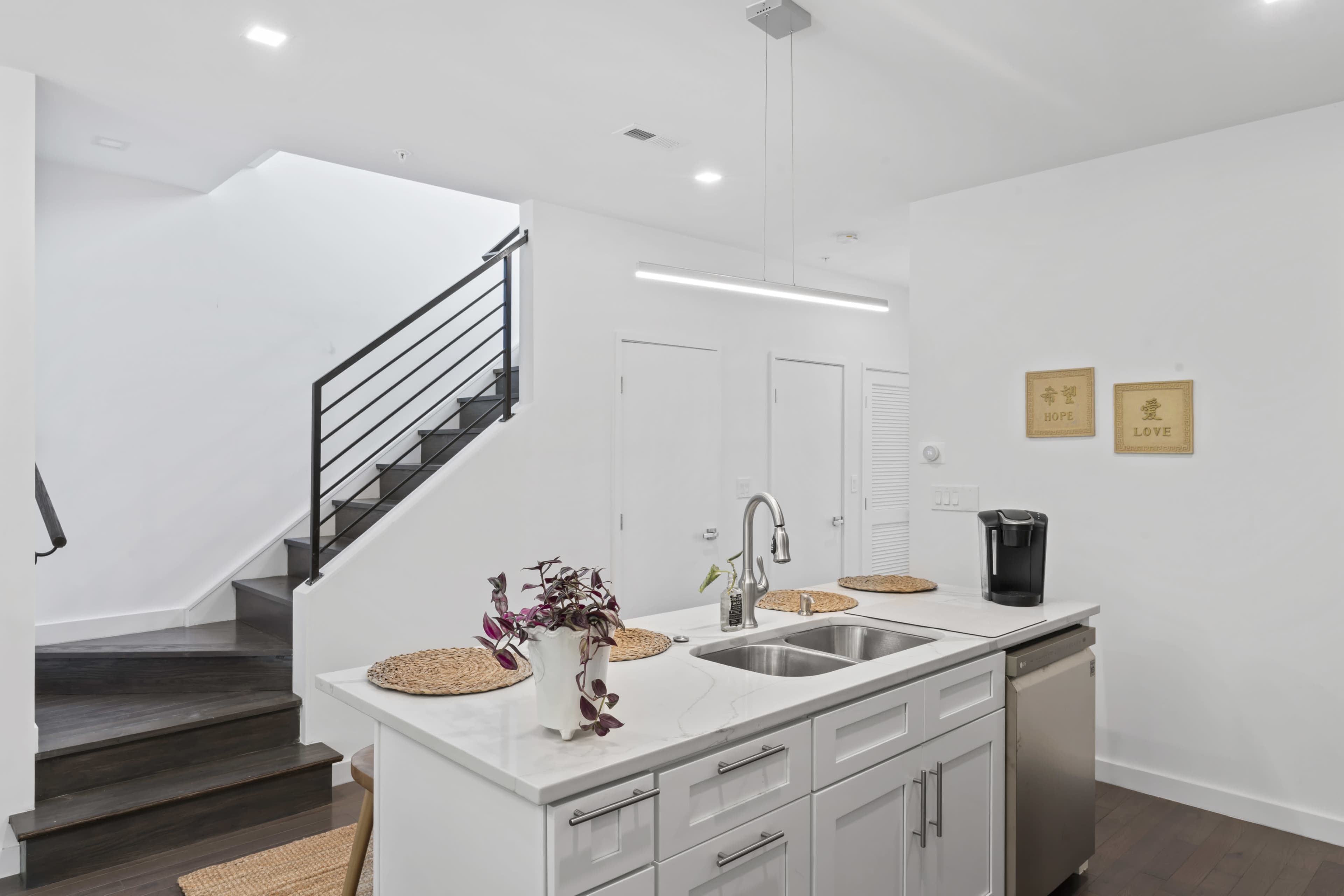 Fully furnished 3-bedroom apartment ideal for filming. Features stylish modern decor, natural light, spacious living areas, and a functional kitchen. Versatile layout perfect for a variety of scenes. Ready for cast and crew use. Image in Northeast Washington, Washington, DC