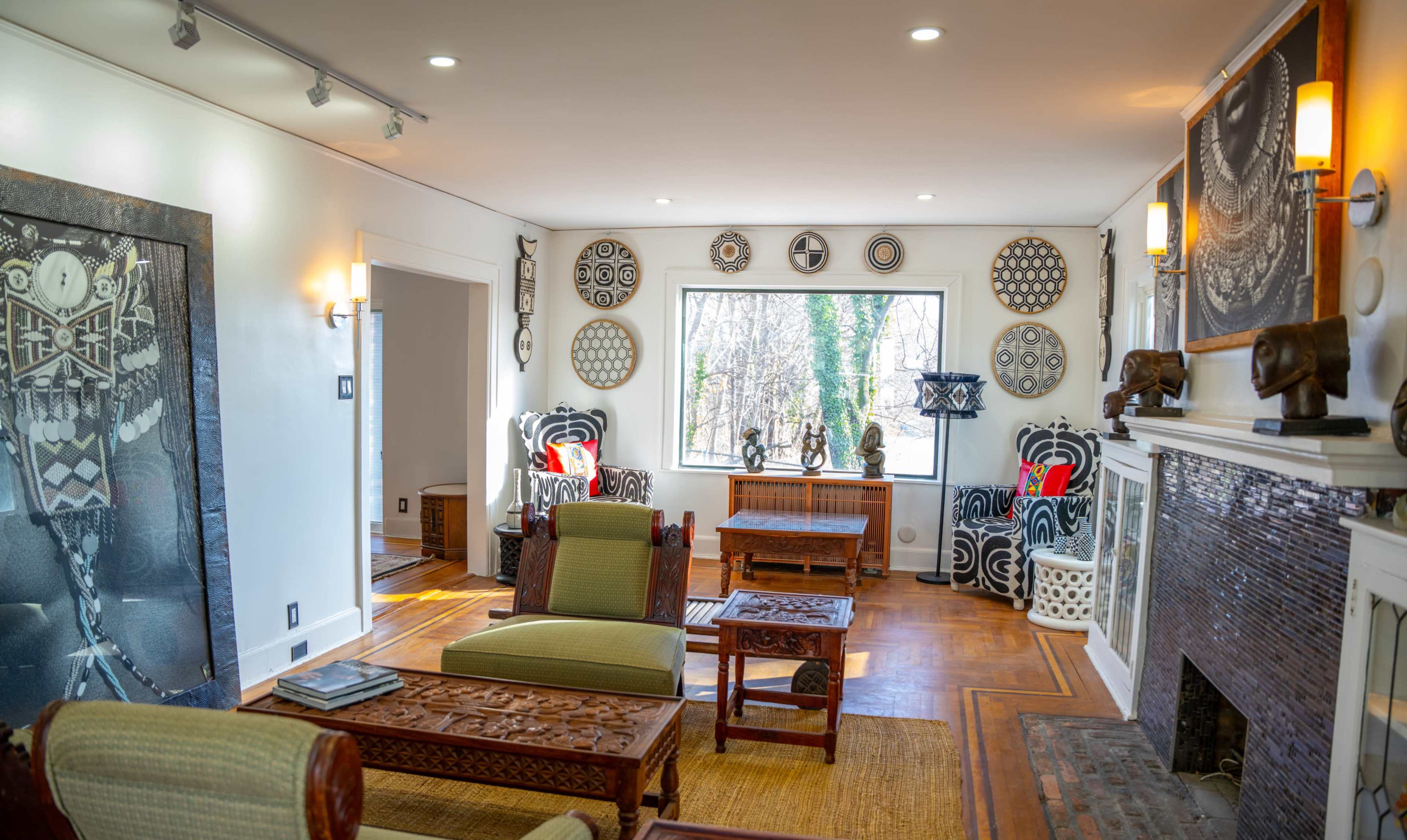 African Oasis Luxury Inn at the Gallery Image in North Side, Mount Vernon, NY
