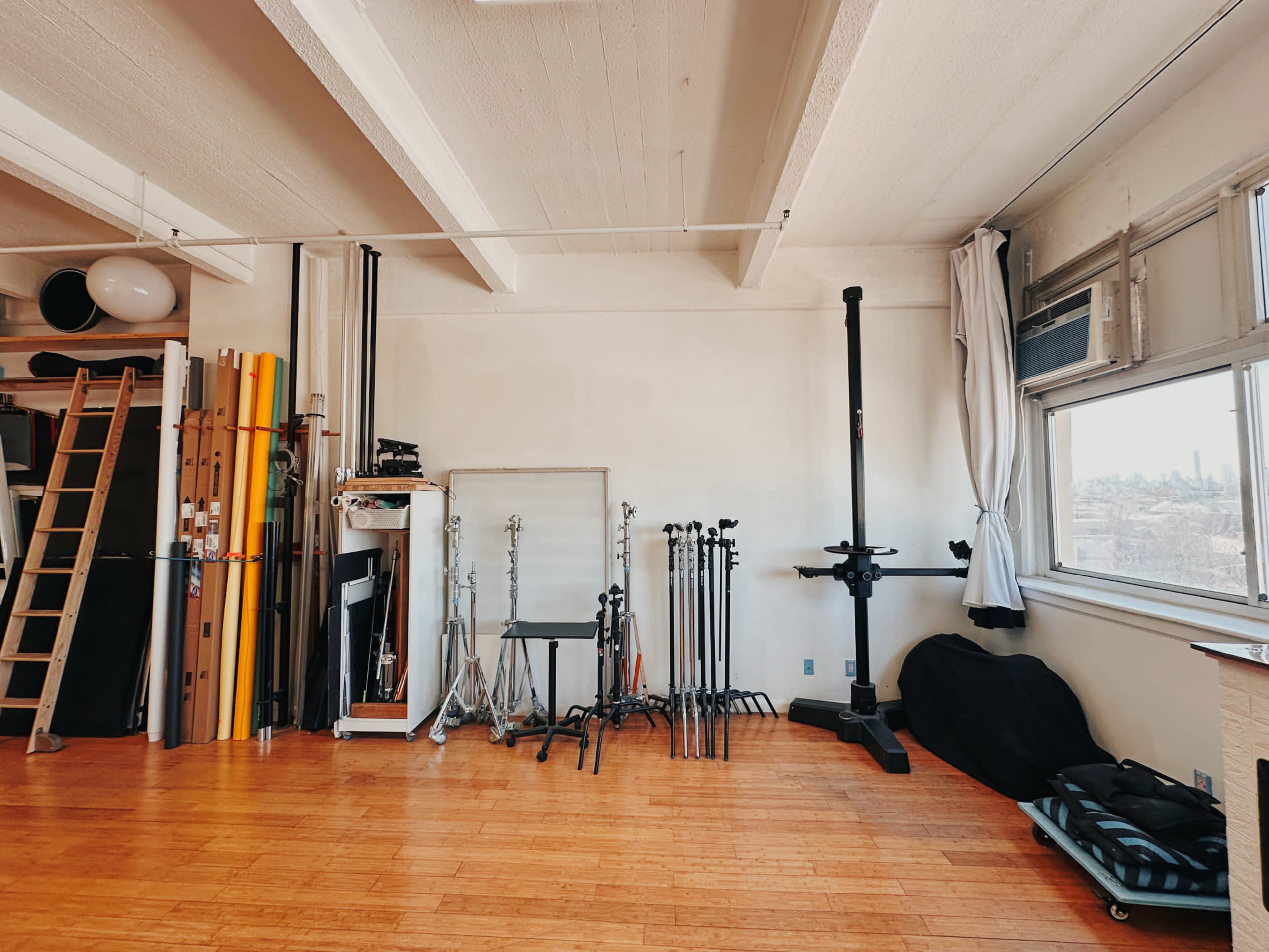 Daylight Photo Studio with Skyline View - Top of the line EQ, Grip, and Props included Image in Greenpoint, Brooklyn, NY