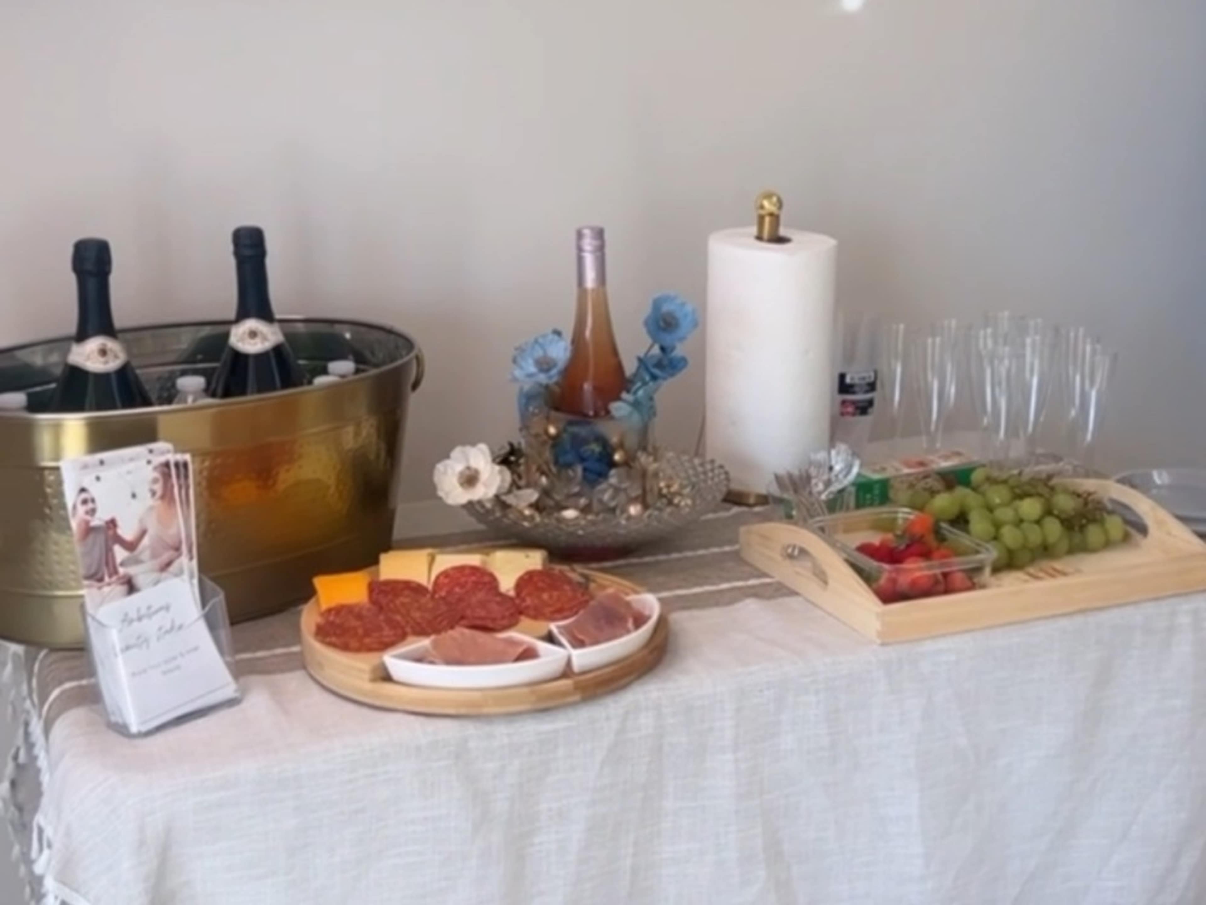 Luxury Refreshments & Bubbly Setup