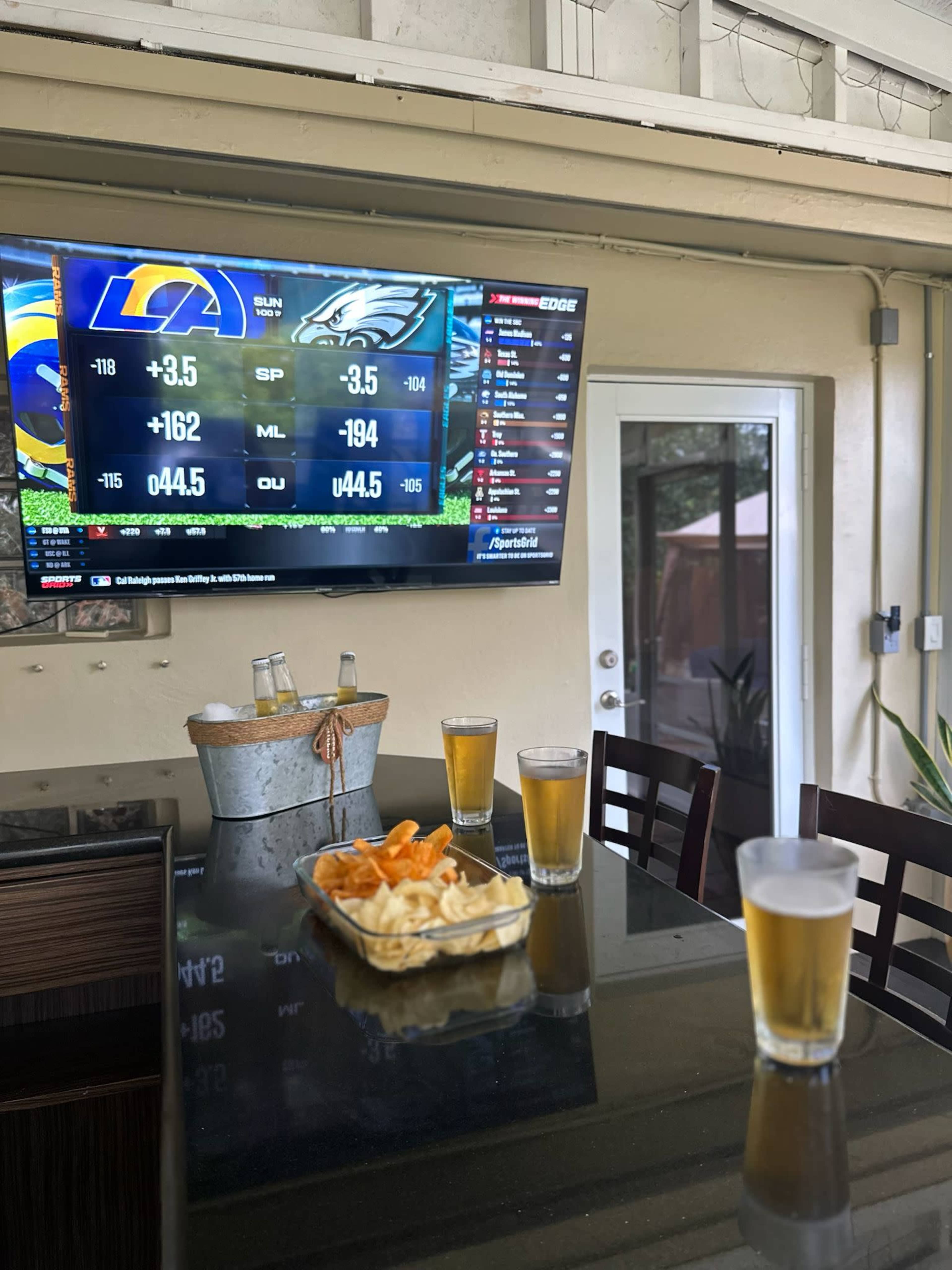 The Zen Space: Jacuzzi, Garden & Creative Energy Image in Wilton Manors, Wilton Manors, FL