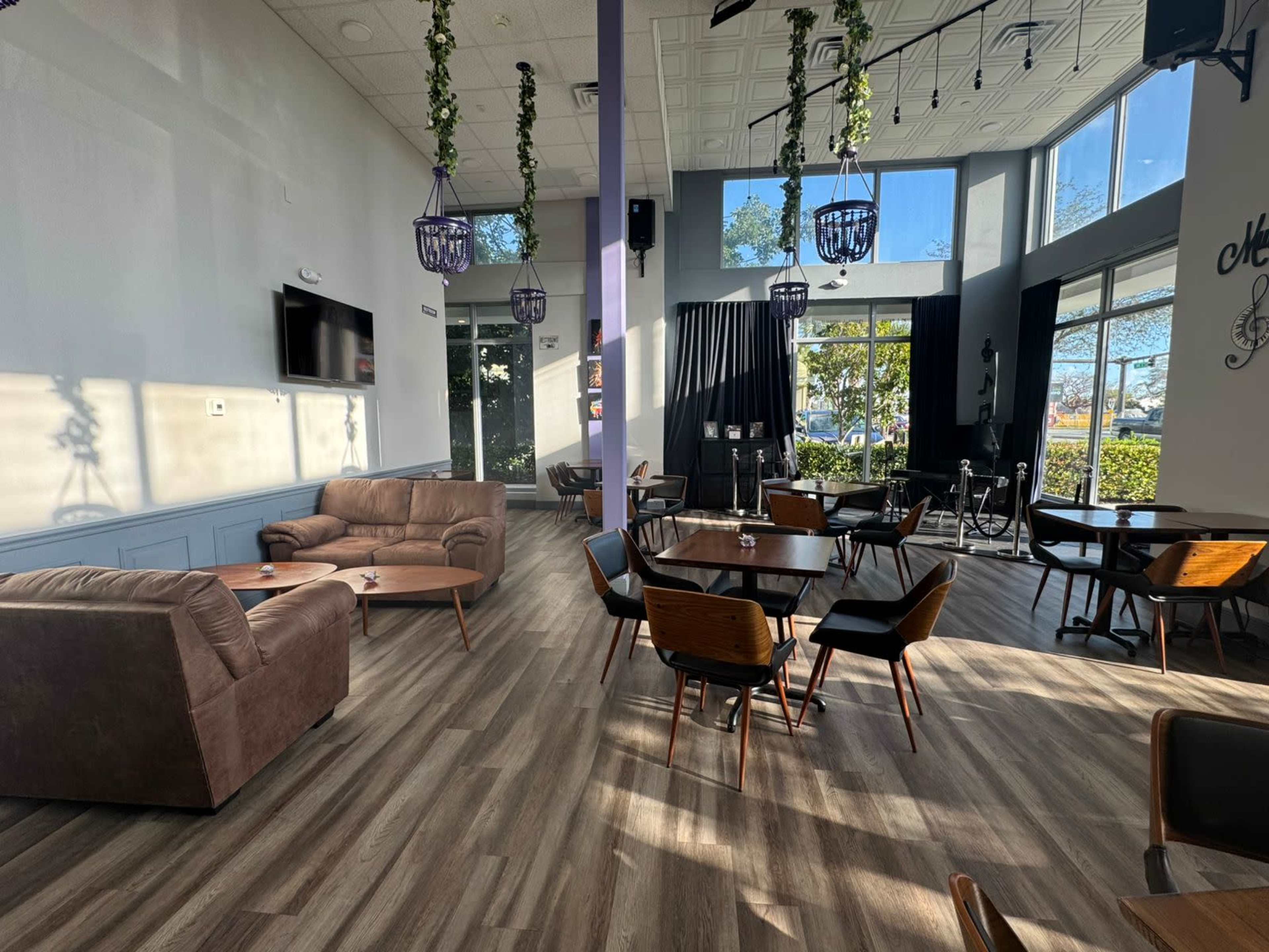 Downtown Fort  Lauderdale Hide Coffee Shop. Music & Arts Image in East Fort Lauderdale, Fort Lauderdale, FL