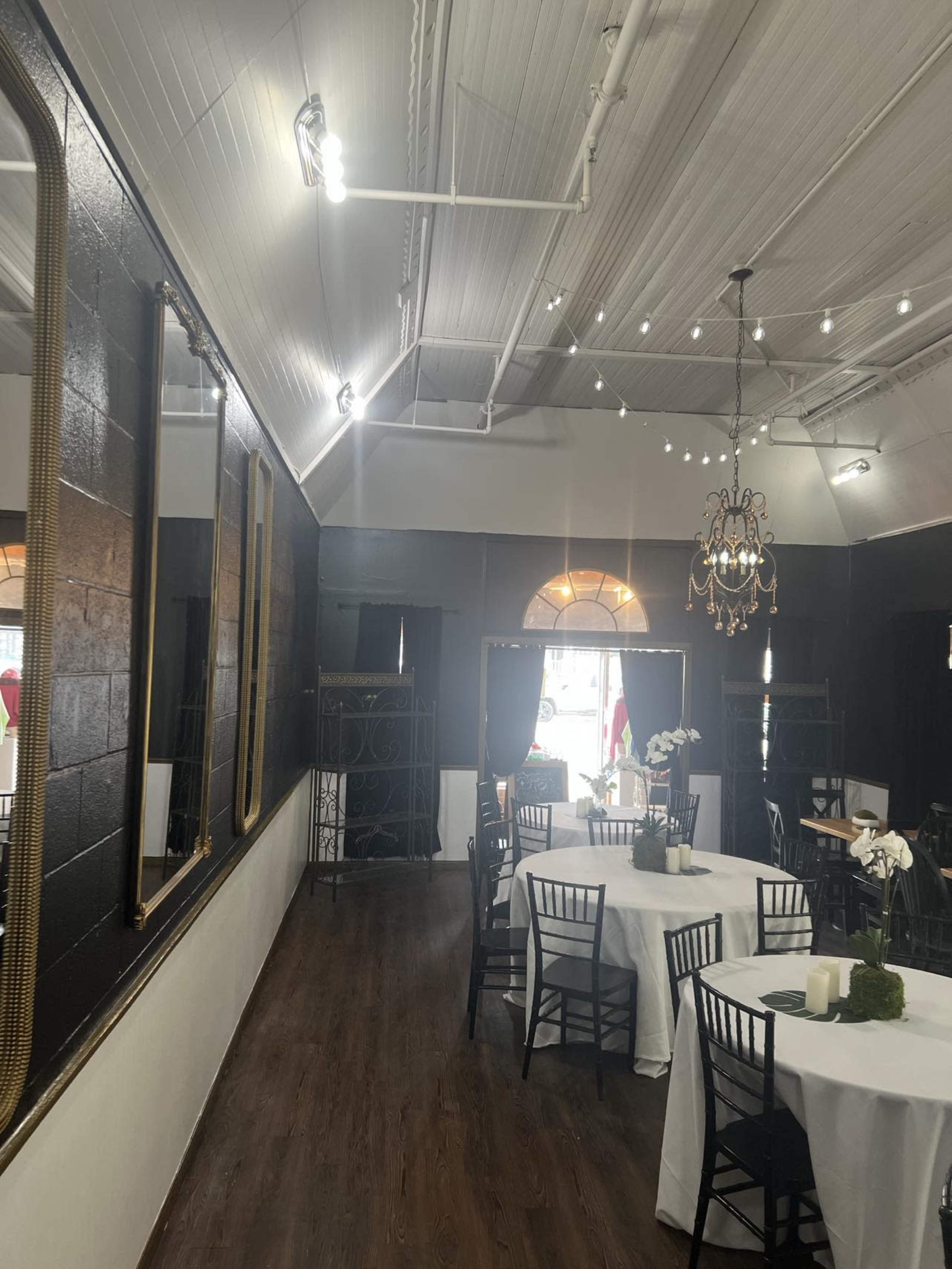 Classy event space in popular downtown Grapevine, Texas Image in Grapevine, Grapevine, TX