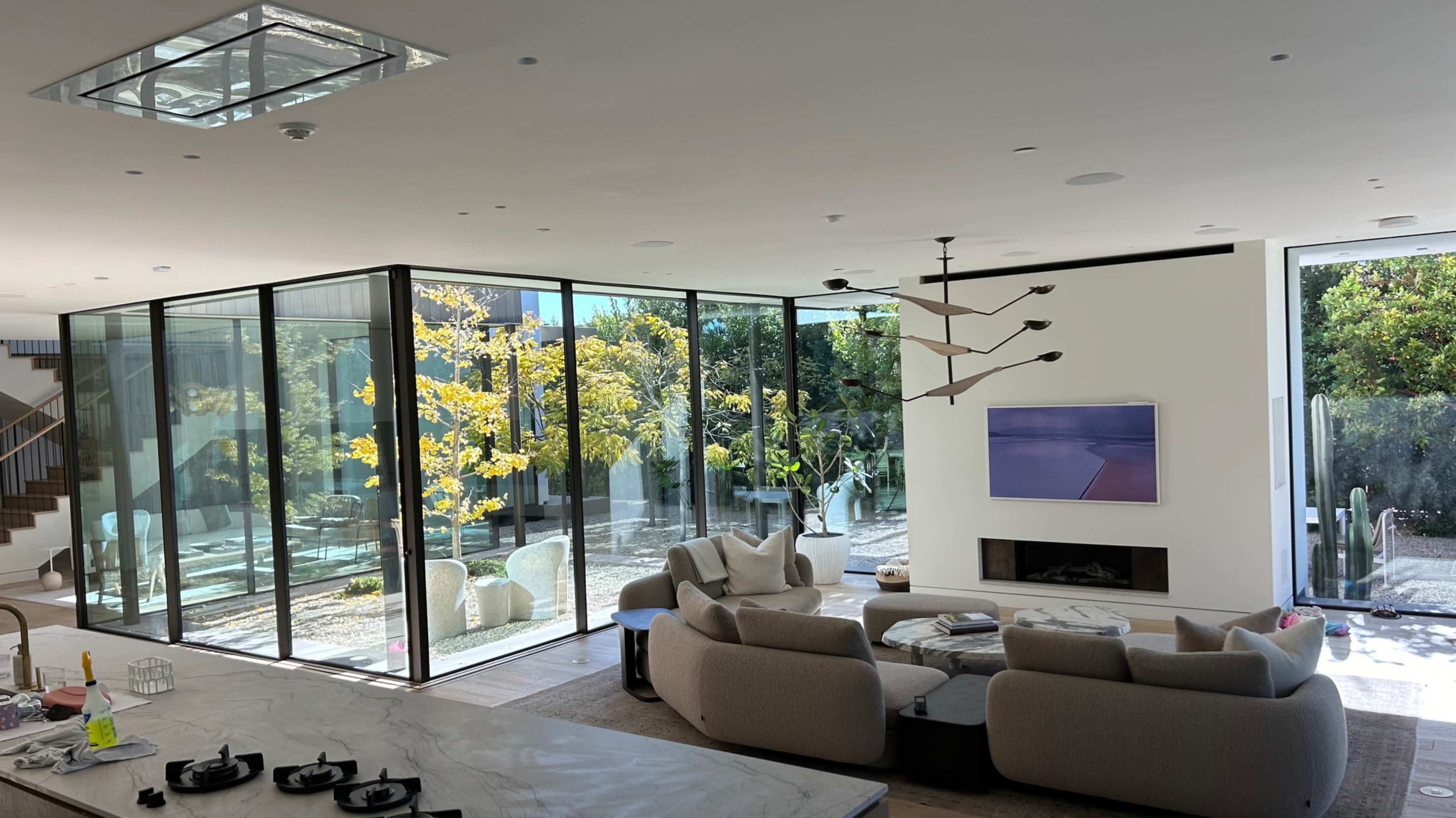 Modern Architectural Gem Image in Brentwood, Los Angeles, CA
