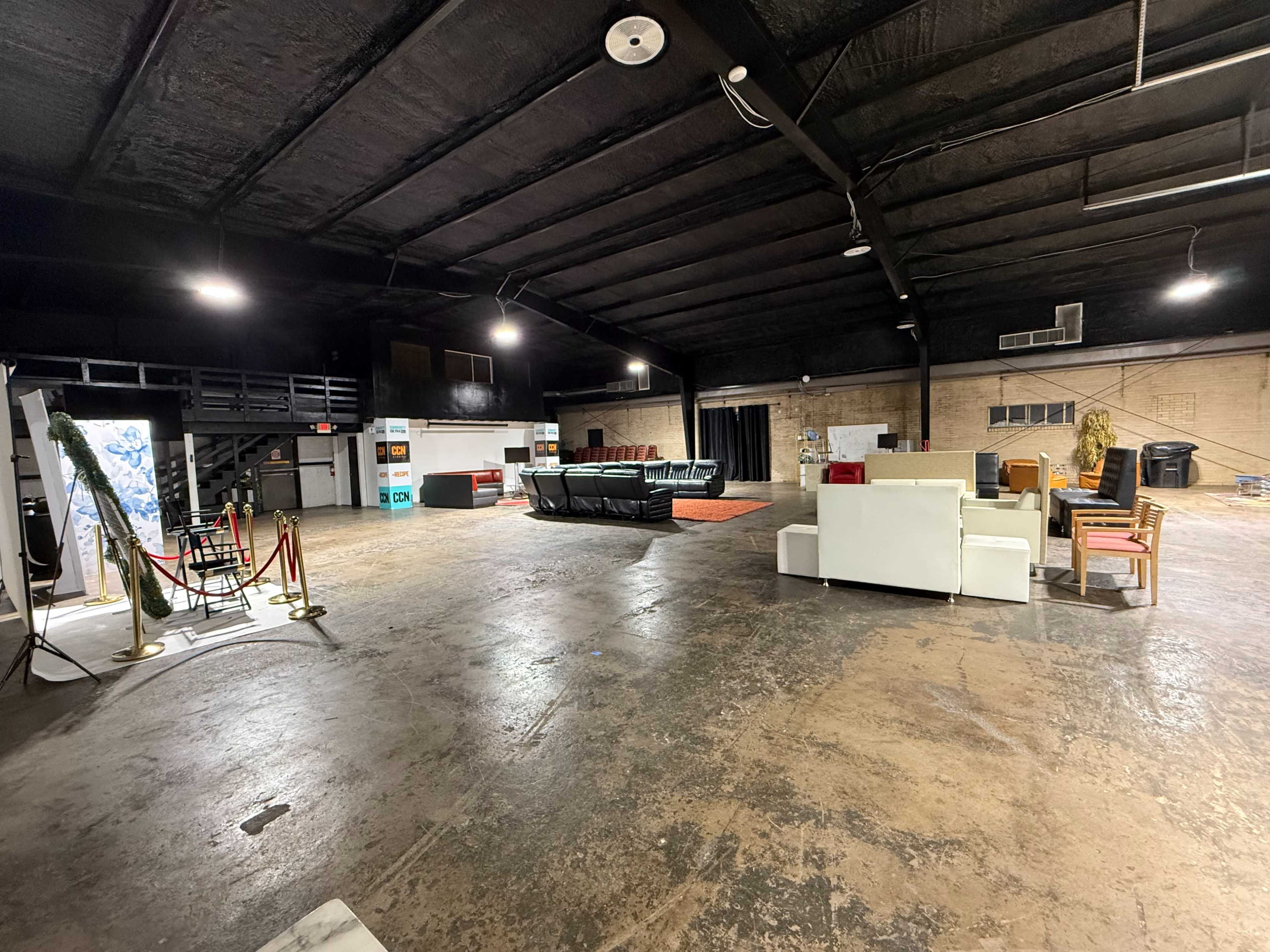 Studio III-Downtown Industrial Studio Image in Lawndale / Wayside, Houston, TX