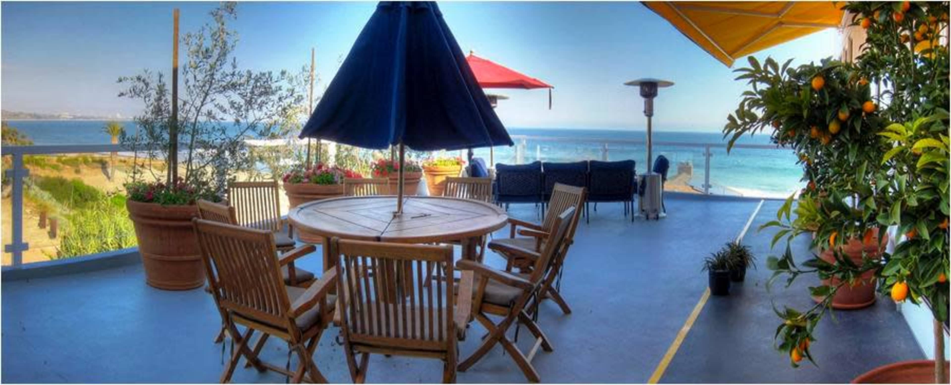 Indoor/Outdoor Oceanside Space With Patio Image in Eastern Malibu, Malibu, CA