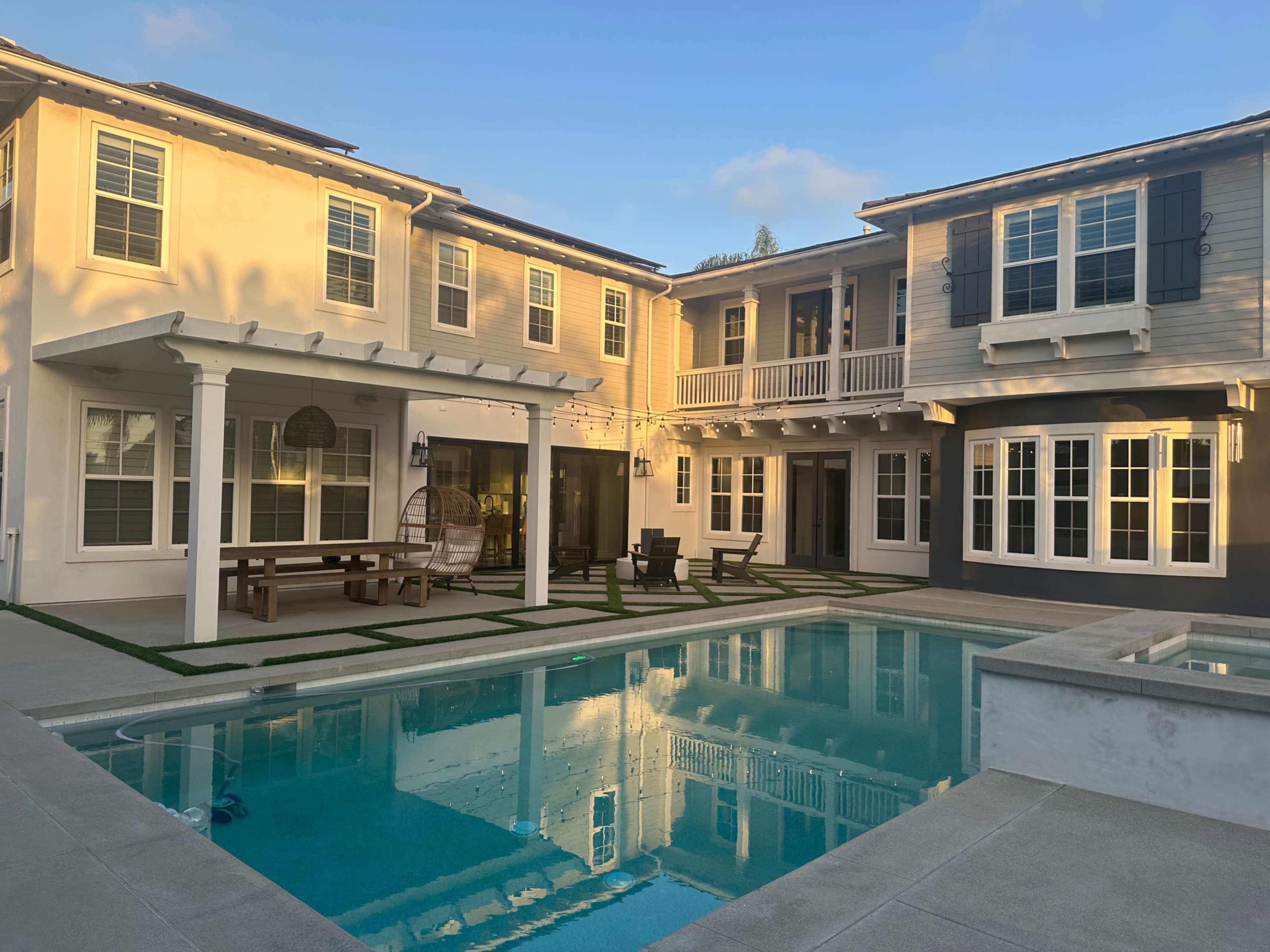 Encinitas Modern Coastal Home with Entertainer's Backyard & Pool Image in Leucadia, Encinitas, CA