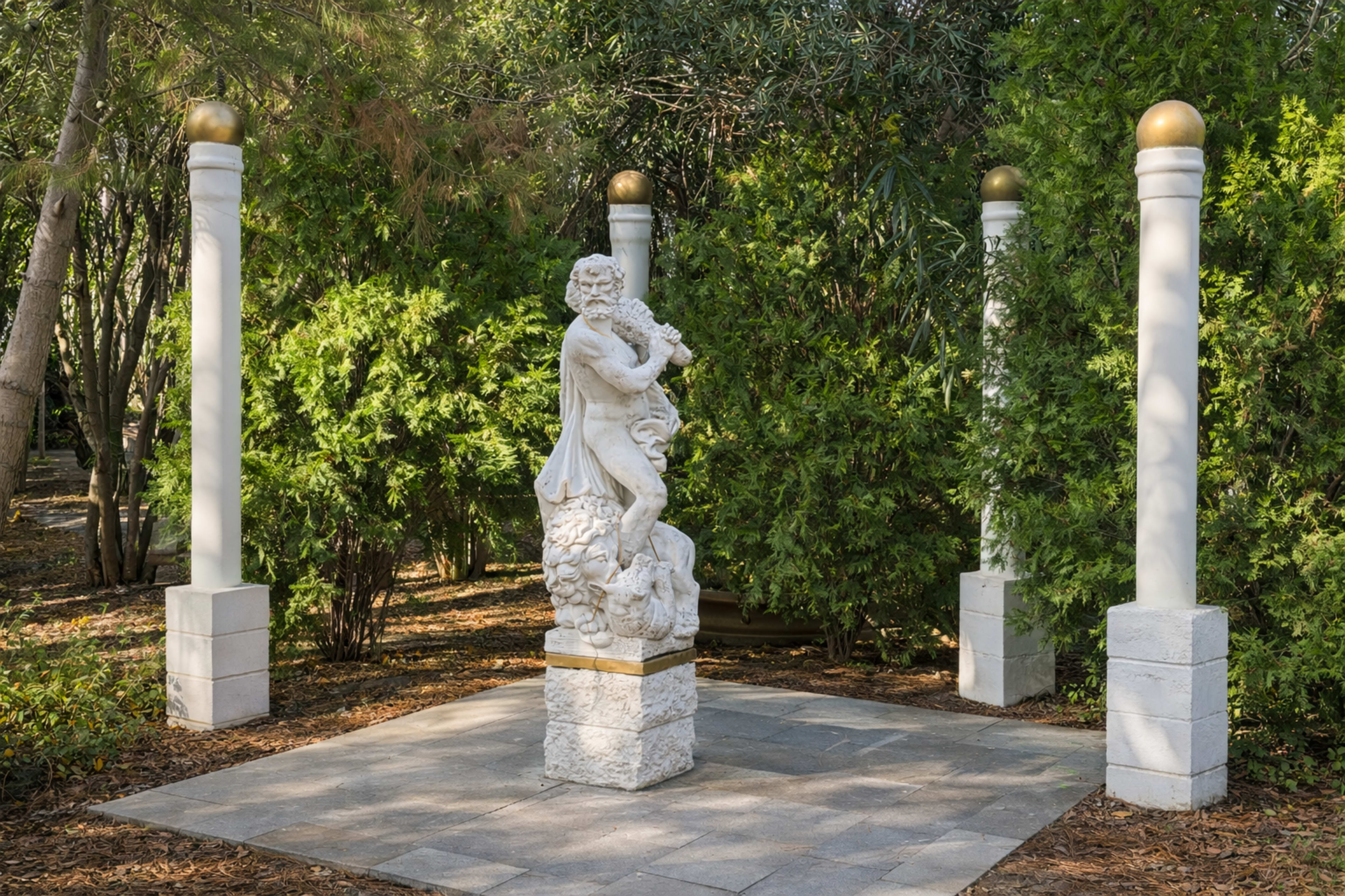 European-Style Garden Courtyard with Lush Greenery Image in Sun Village, Littlerock, CA