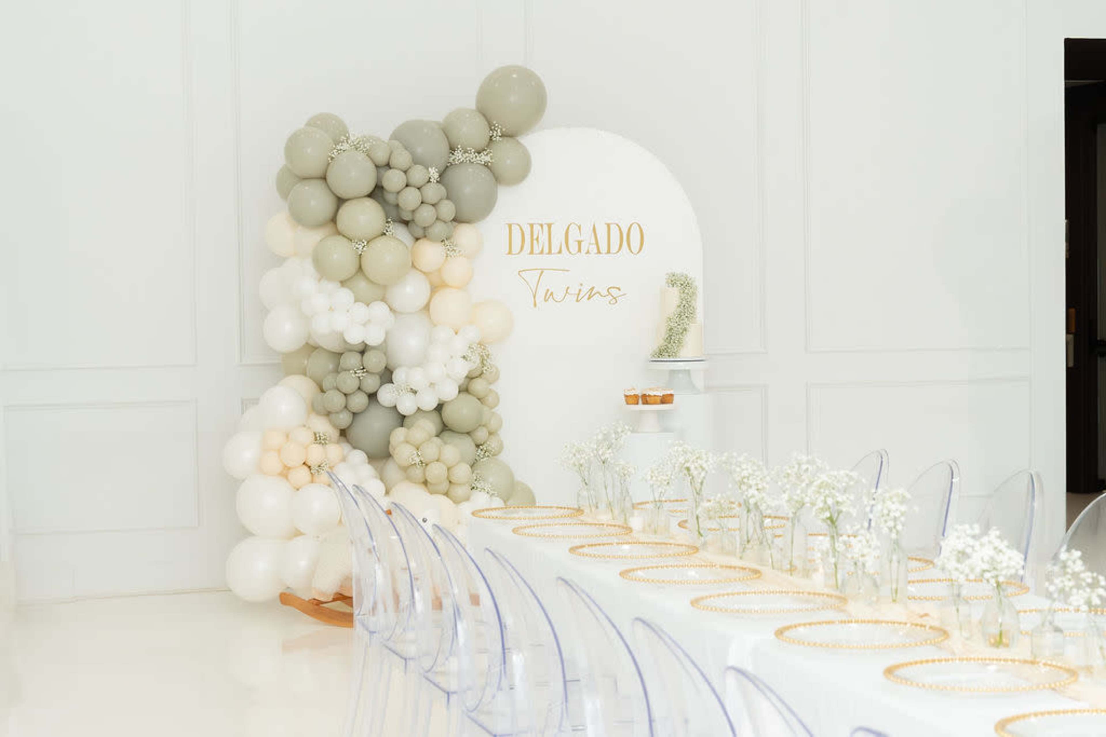 All white modern event space minutes away from the American Dream Mall and Teterboro Airport Image in Little Ferry, Little Ferry, NJ