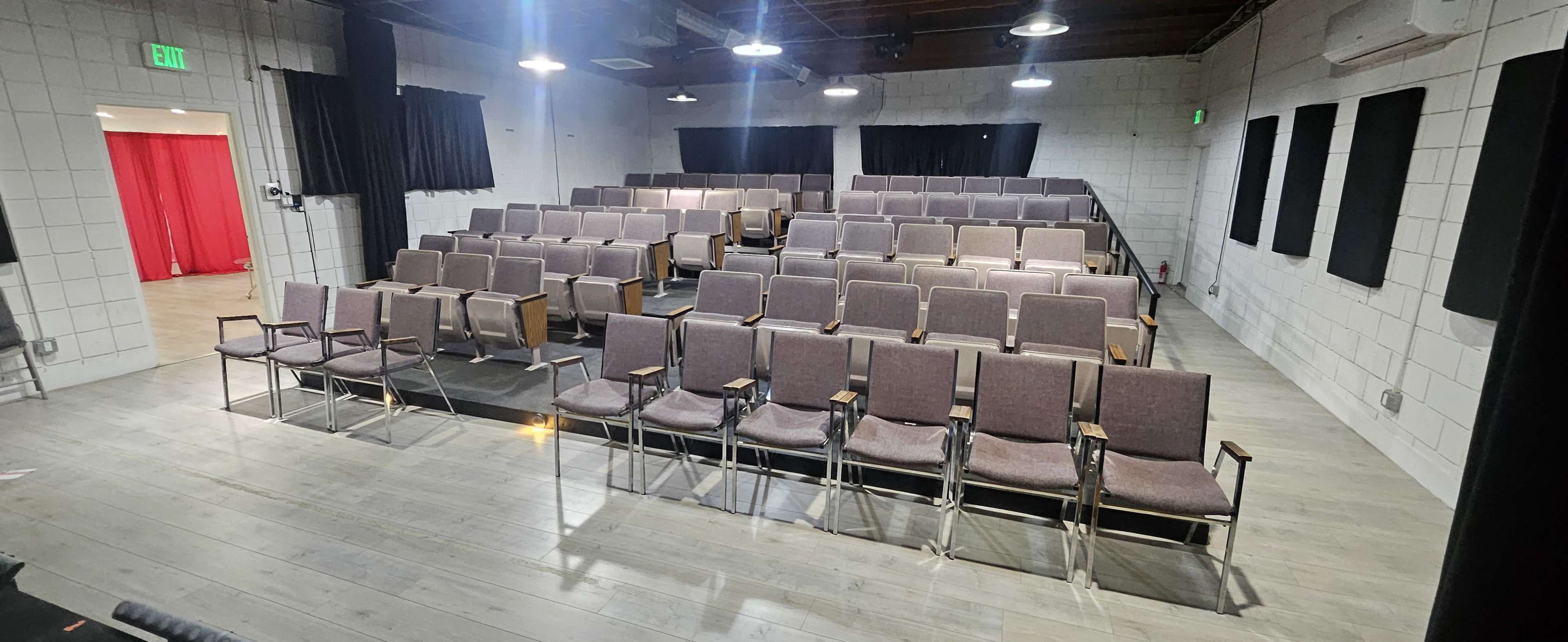 Music recital, live performance, presentation, meeting, workshop, party, rehearsal space, musical theatre Image in Woodland Hills, Woodland Hills, CA