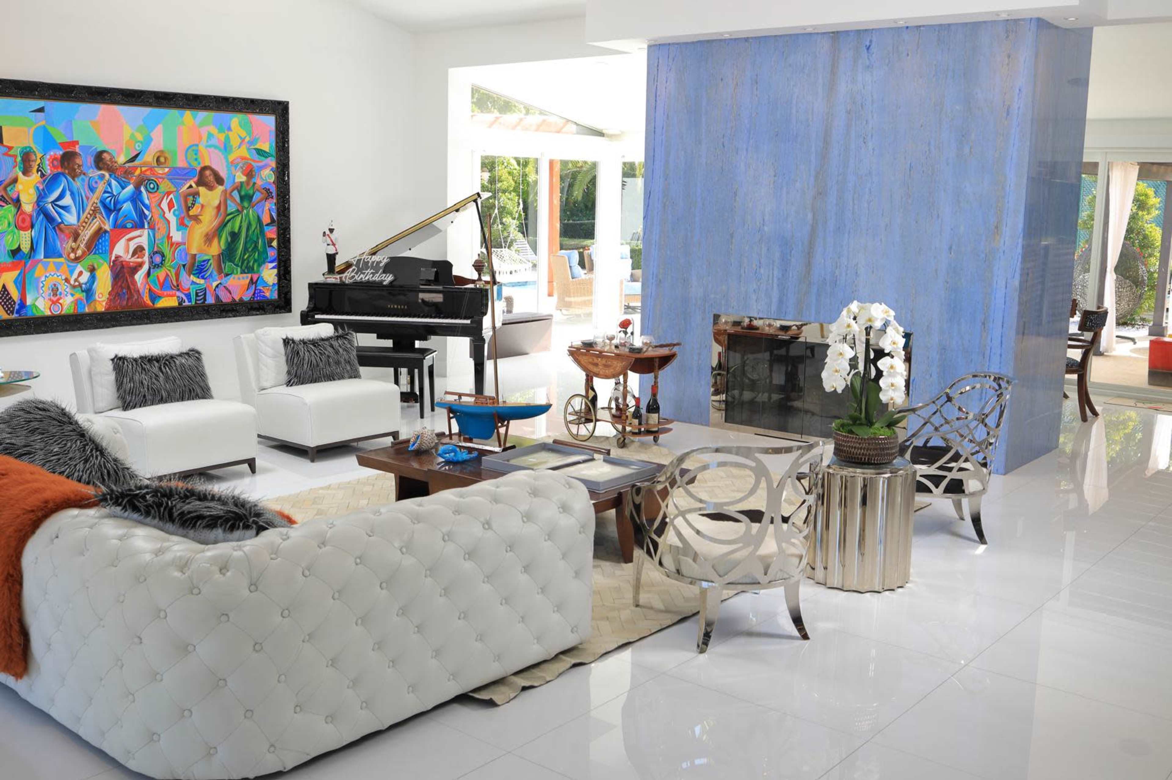Elegant private mansion perfect for filming and events Image in , Miami, FL