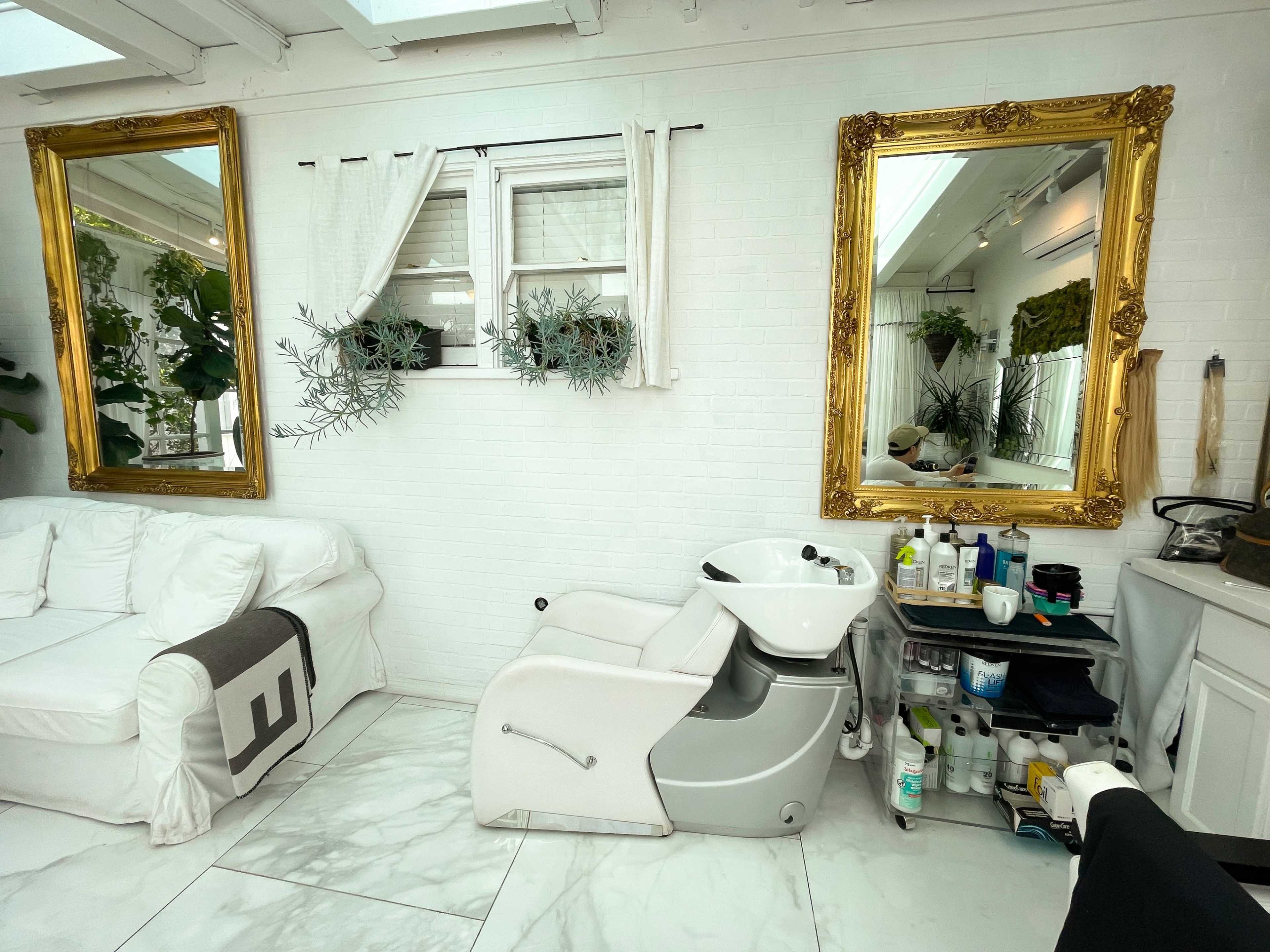 Greenhouse Salon with Open Windows Image in Valley Village, Valley Village, CA