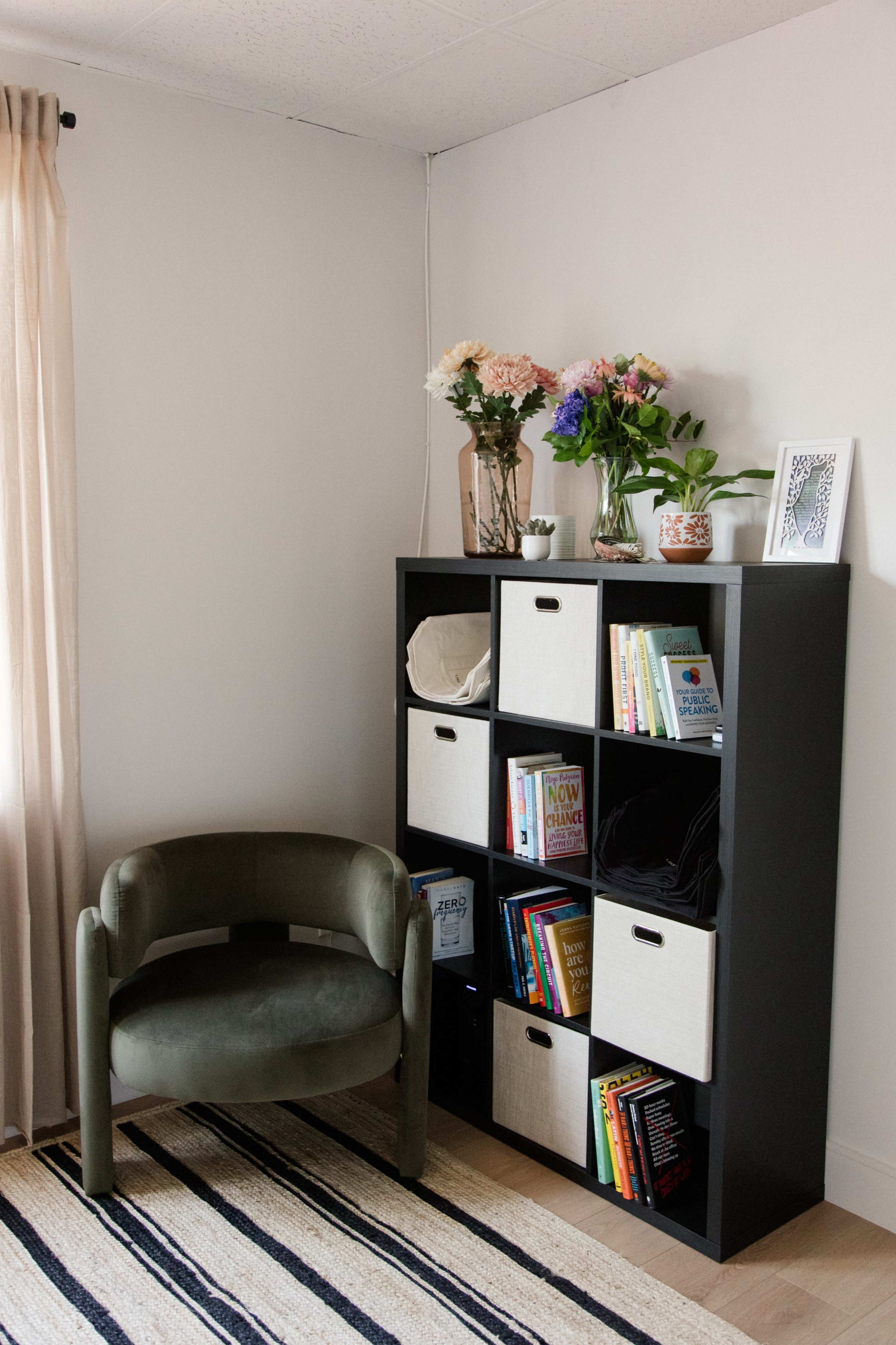 Warm, Open-Concept Space with a Homey Feel Image in Newport Beach, Newport Beach, CA