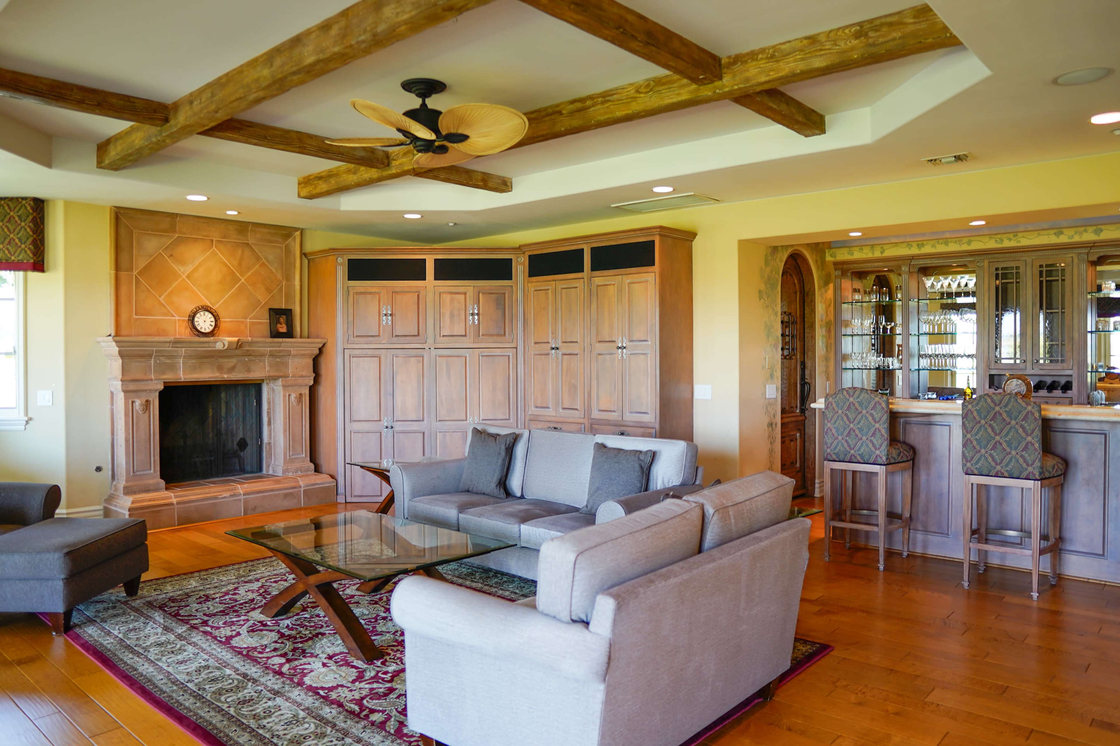 Camarillo Estate Image in Camarillo, Camarillo, CA